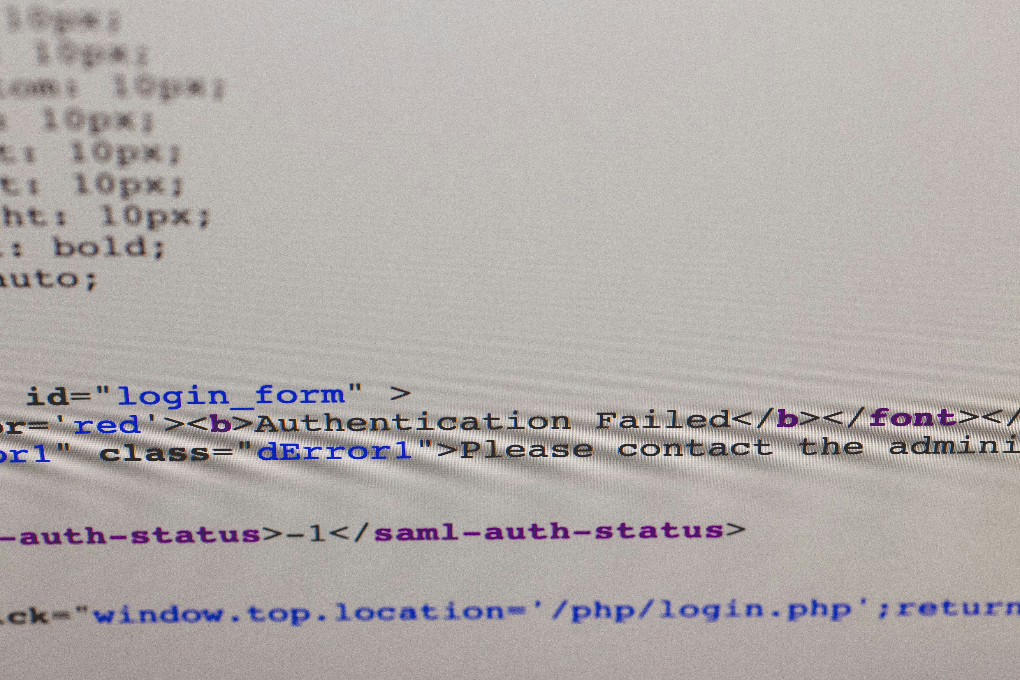 Binary source code – html php java program code – Webdesign