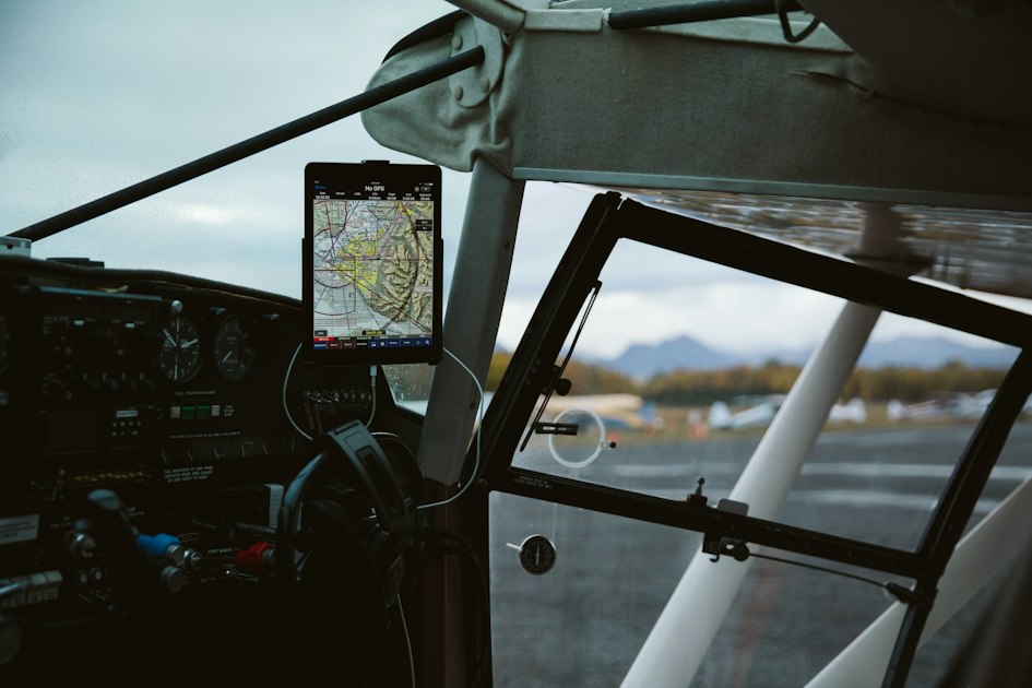 Sustainable Flight Routes Optimized by AI