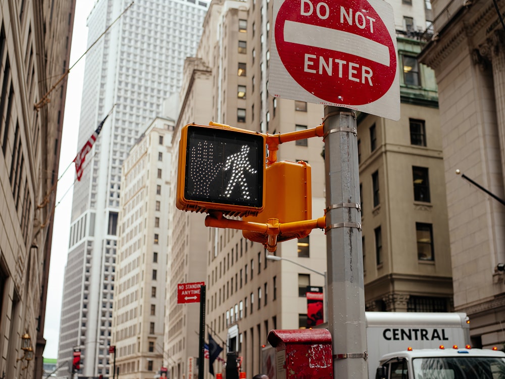 red and white stop sign