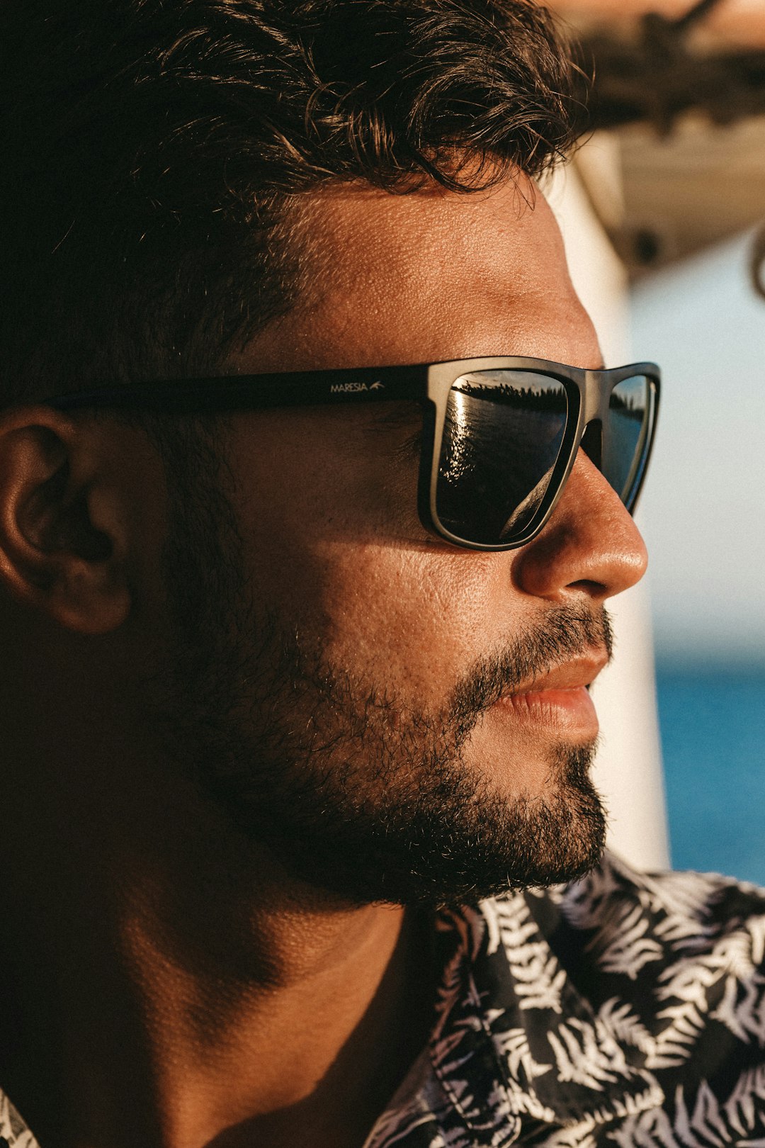 man in black framed eyeglasses