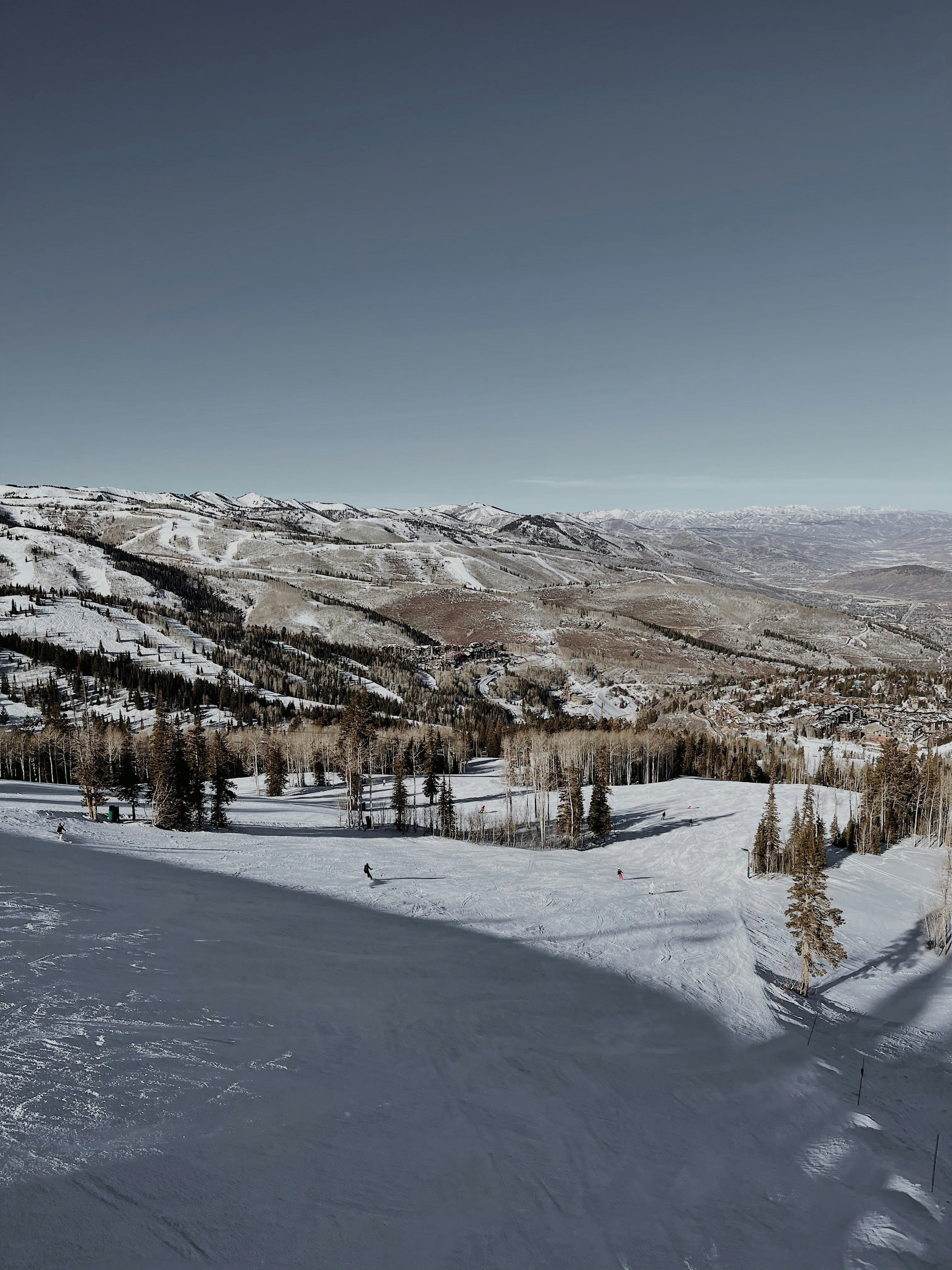snow covered mountain during daytime