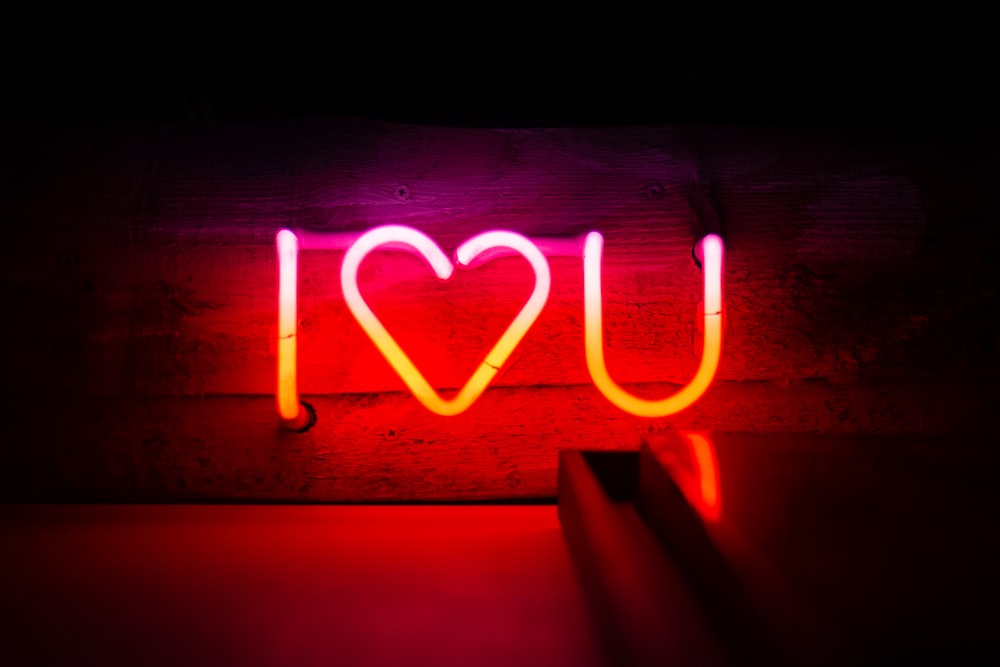 Segnaletica luminosa al neon Red Love