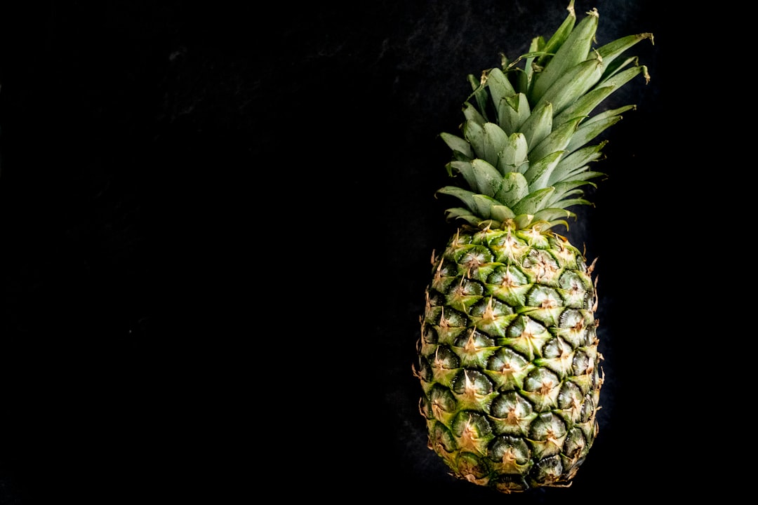 為什麼鳳梨叫菠蘿？──從鳳凰到菠蘿，看鳳梨的有趣稱呼由來