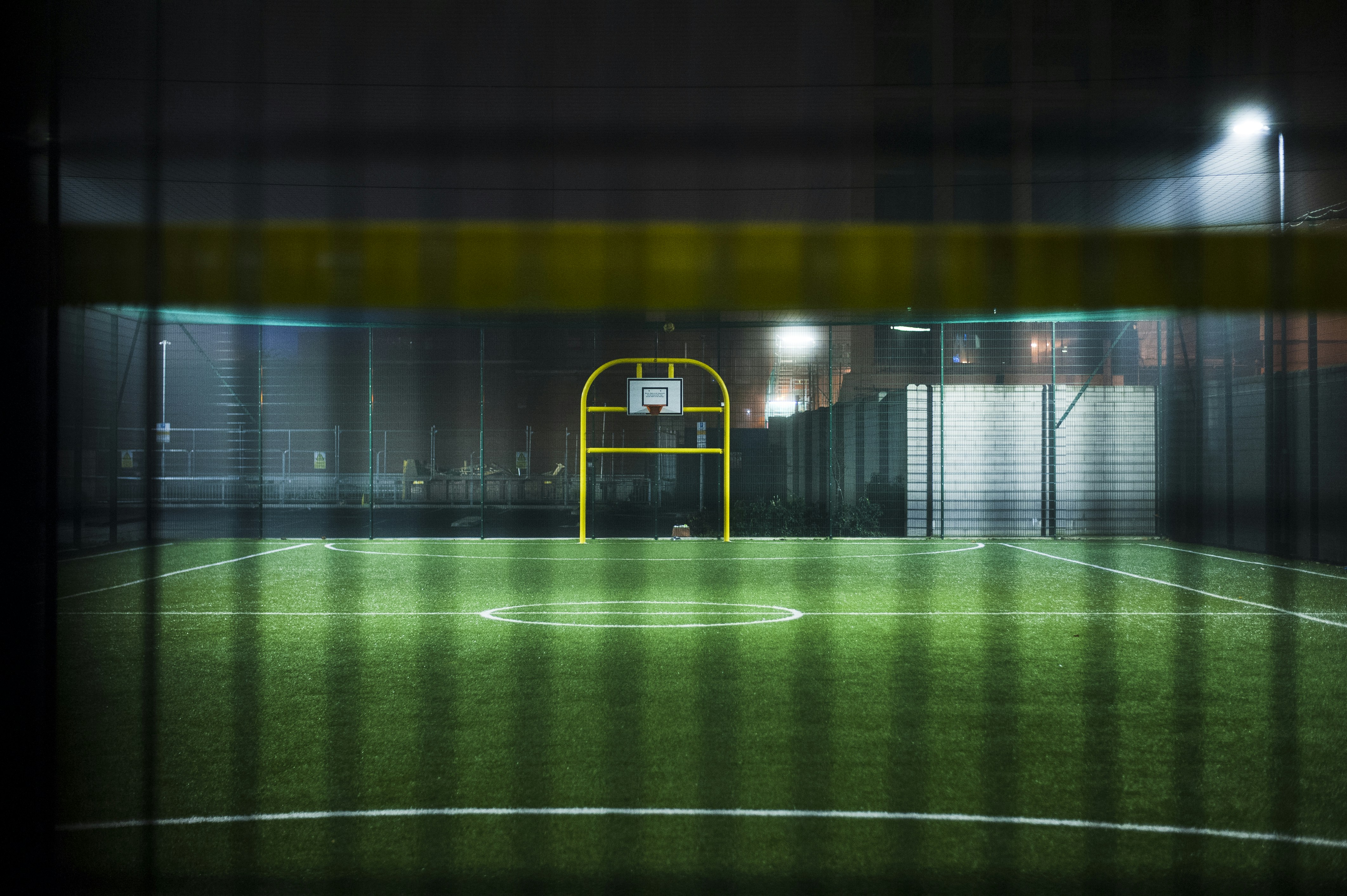 Kentucky vs. Ole Miss: What Gamers Can Learn from College Sports Strategy