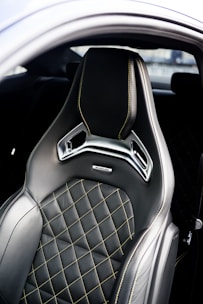 black and silver car steering wheel