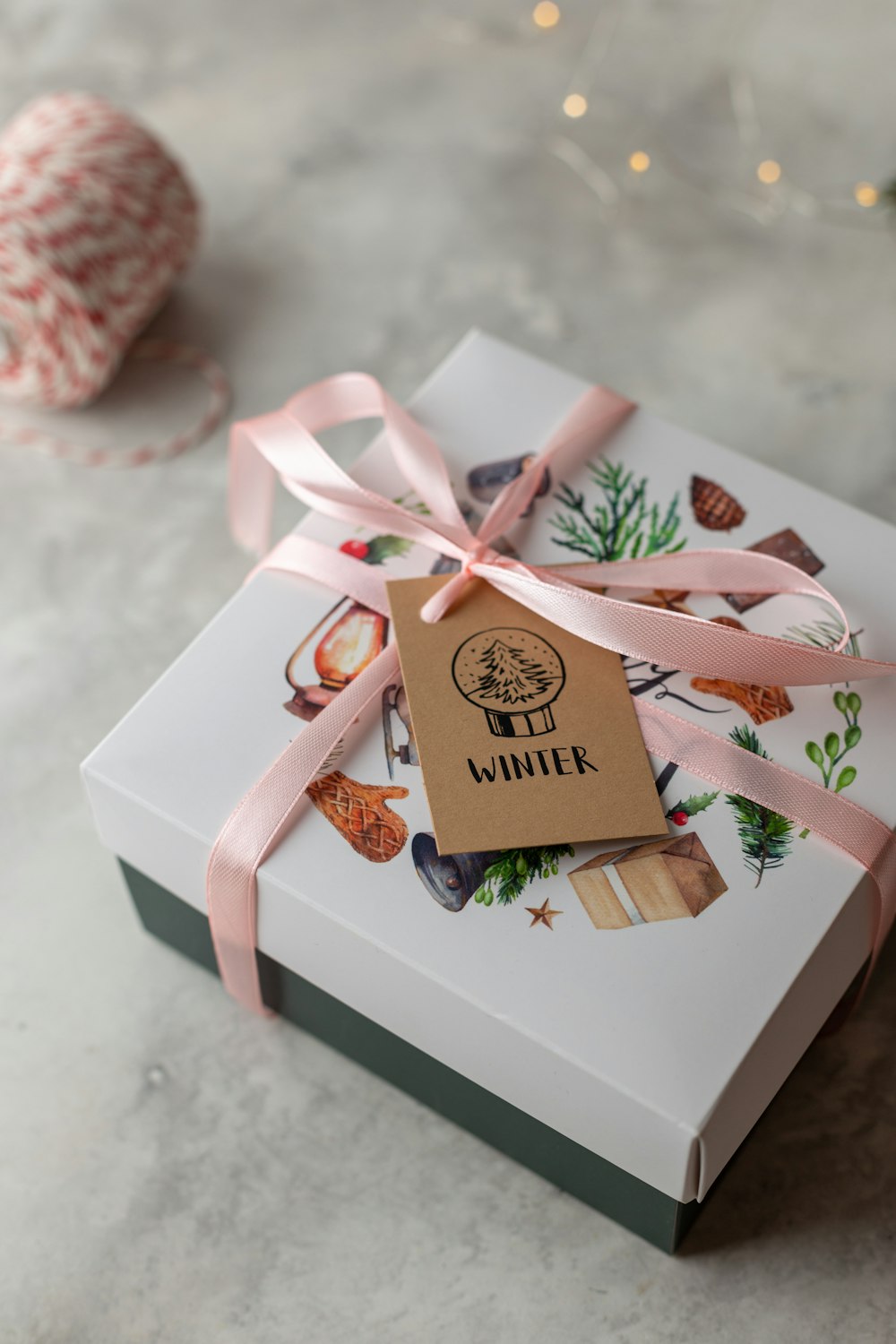 white and pink floral gift box