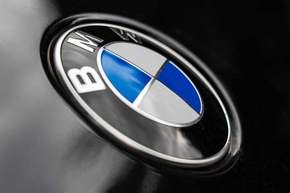 black blue and silver bmw emblem