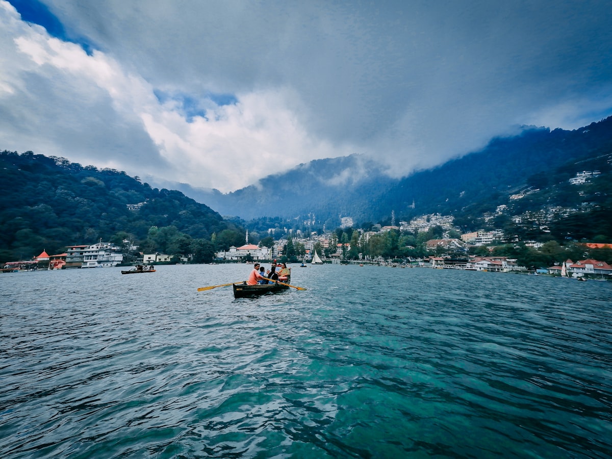 Nainital lake surrounded by mountains boat ride view