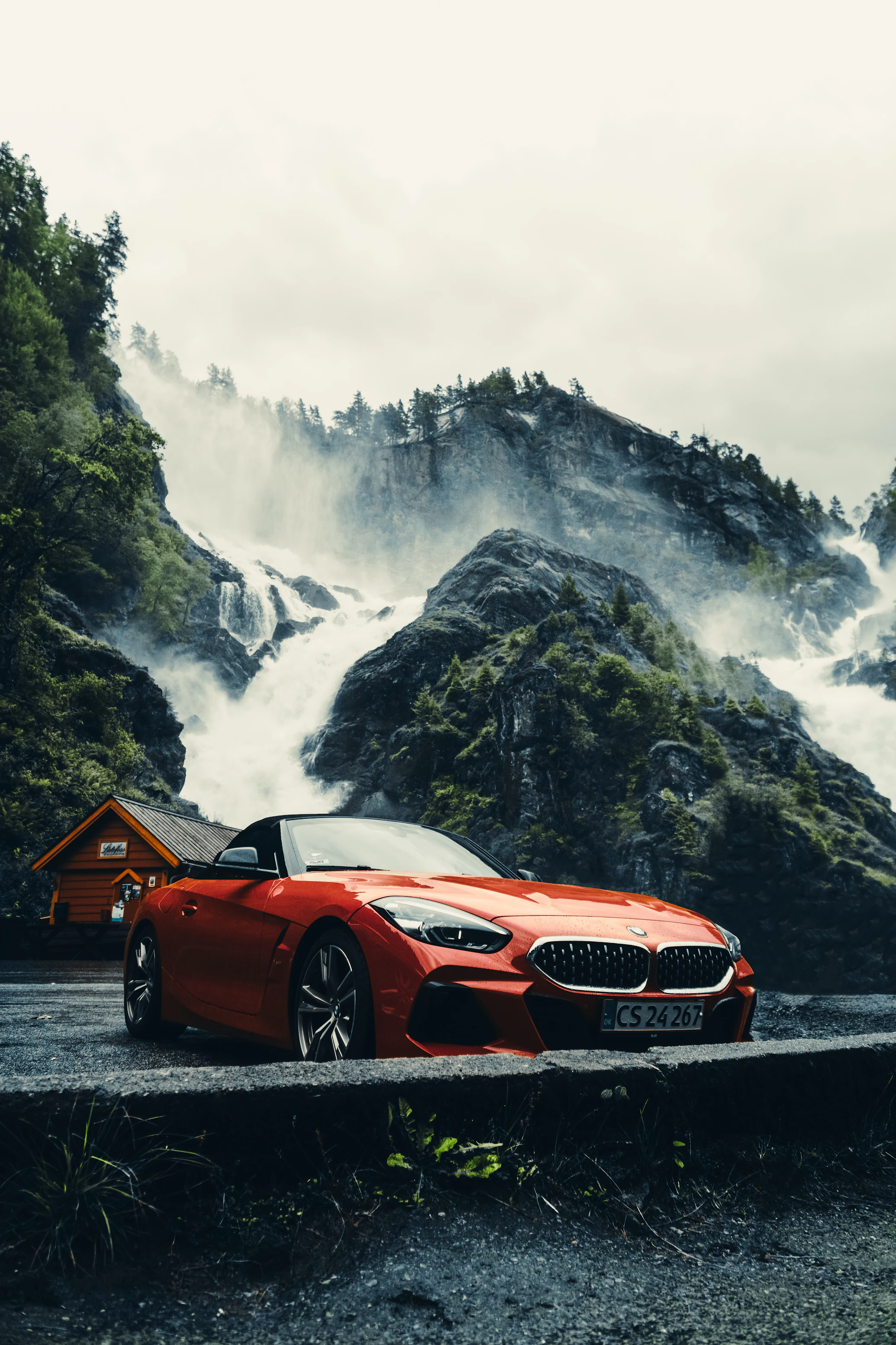 BMW Z4 M40i Review: B58 Engine, Performance & Roadster Lease Value