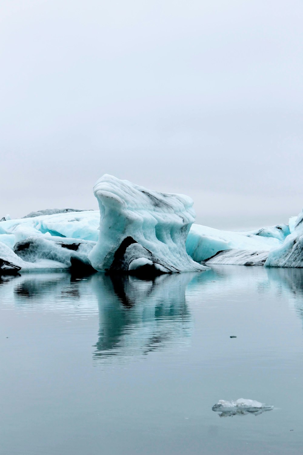 ice formation on water during daytime