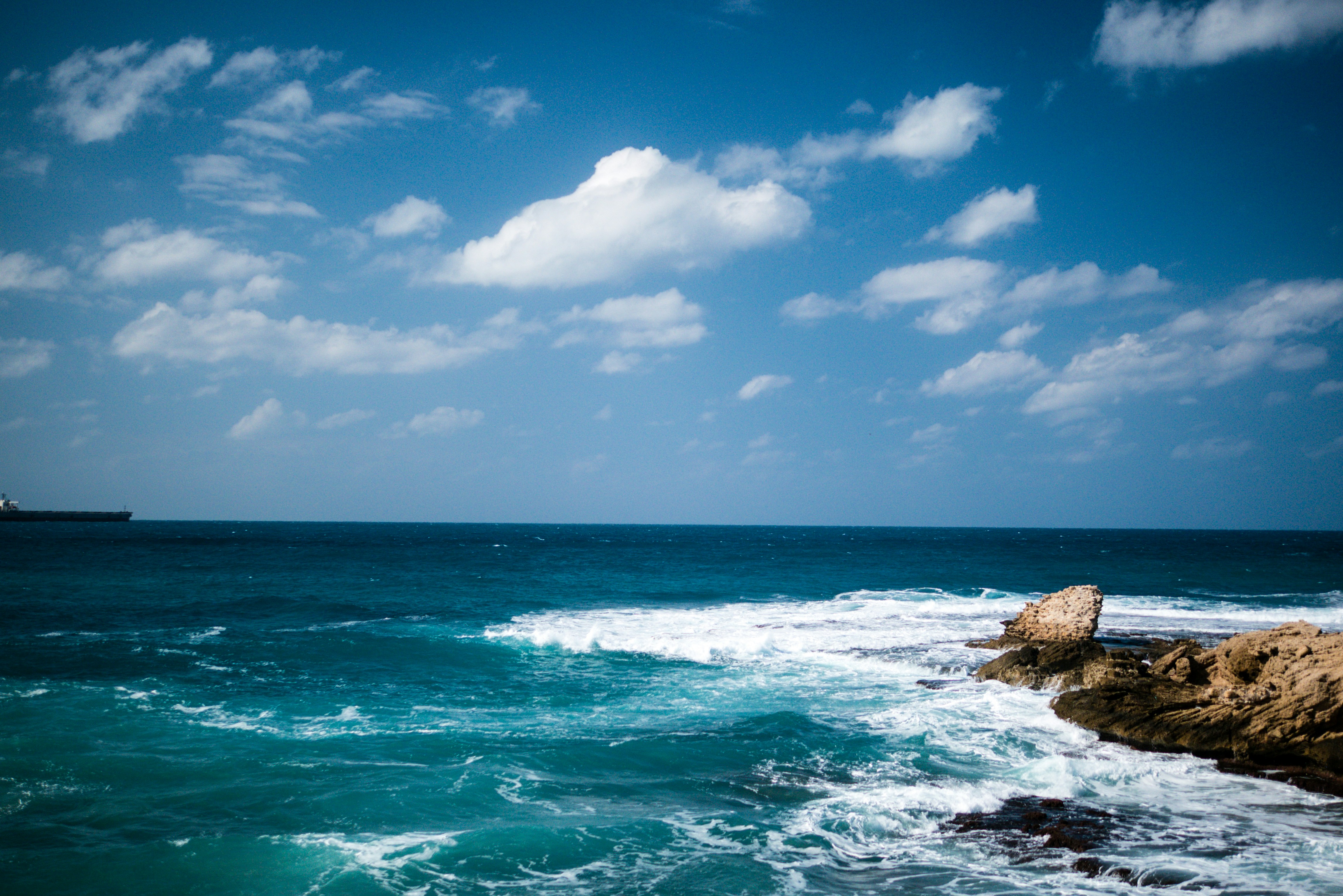 Photo by raimondklavins