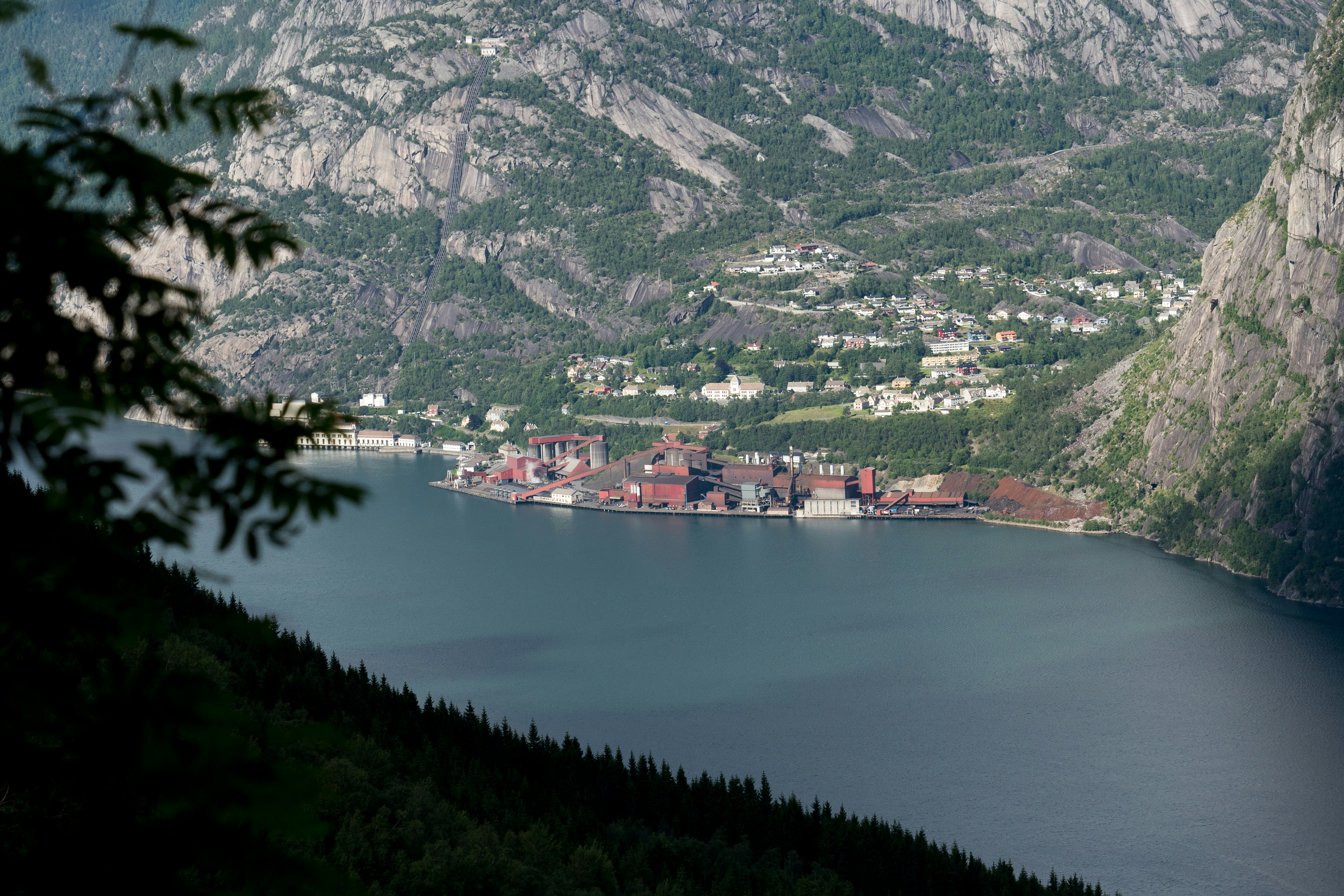 Photo by raimondklavins