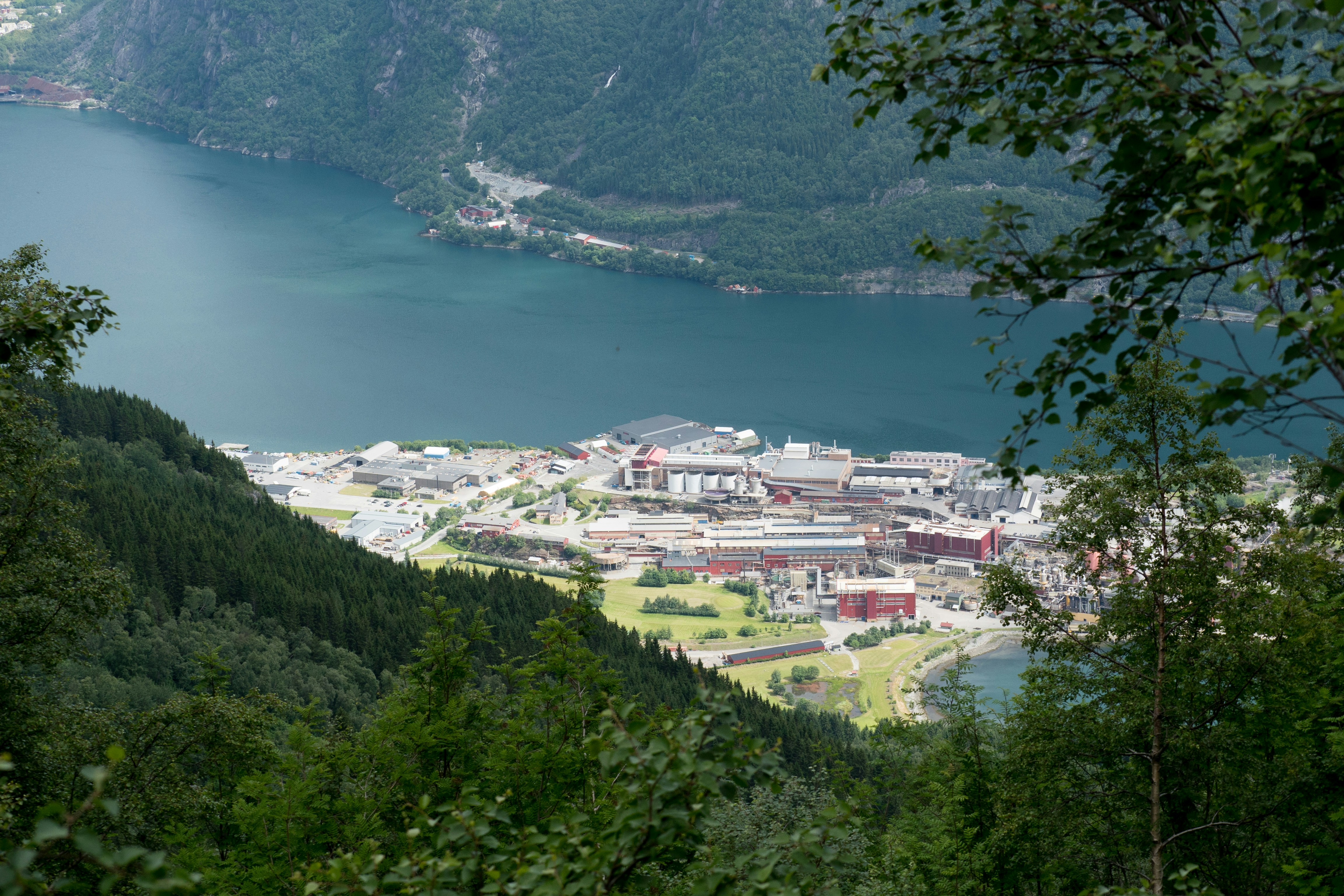 Photo by raimondklavins