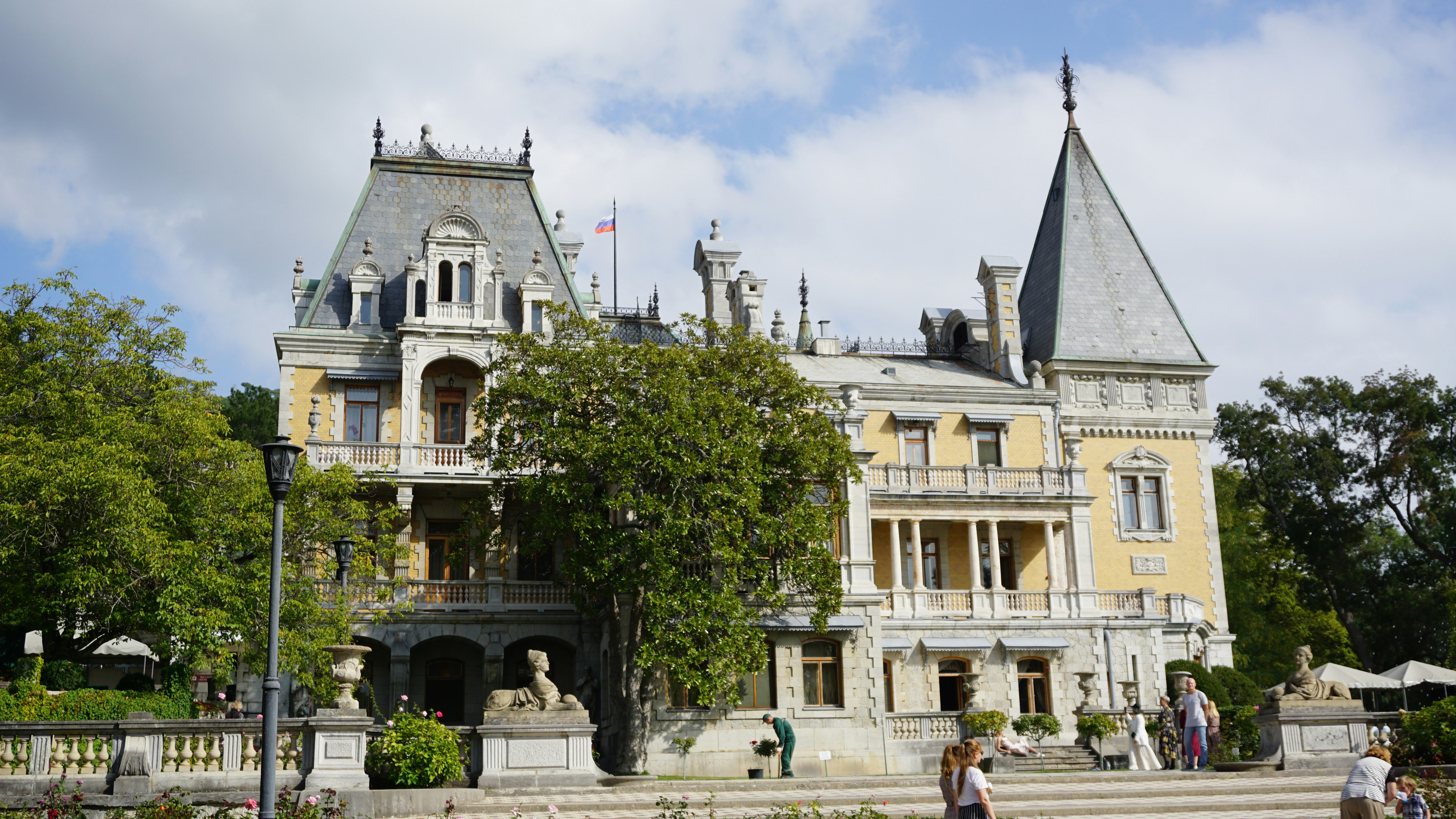 Photo by eugenevoytov