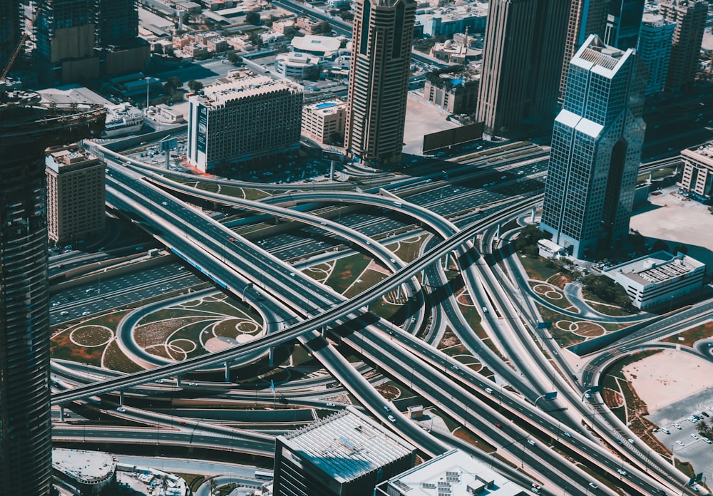 Vue aérienne des bâtiments de la ville pendant la journée