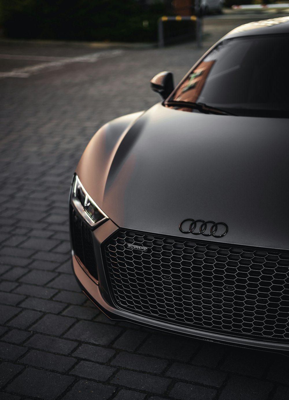 audi r8 2022 wallpaper