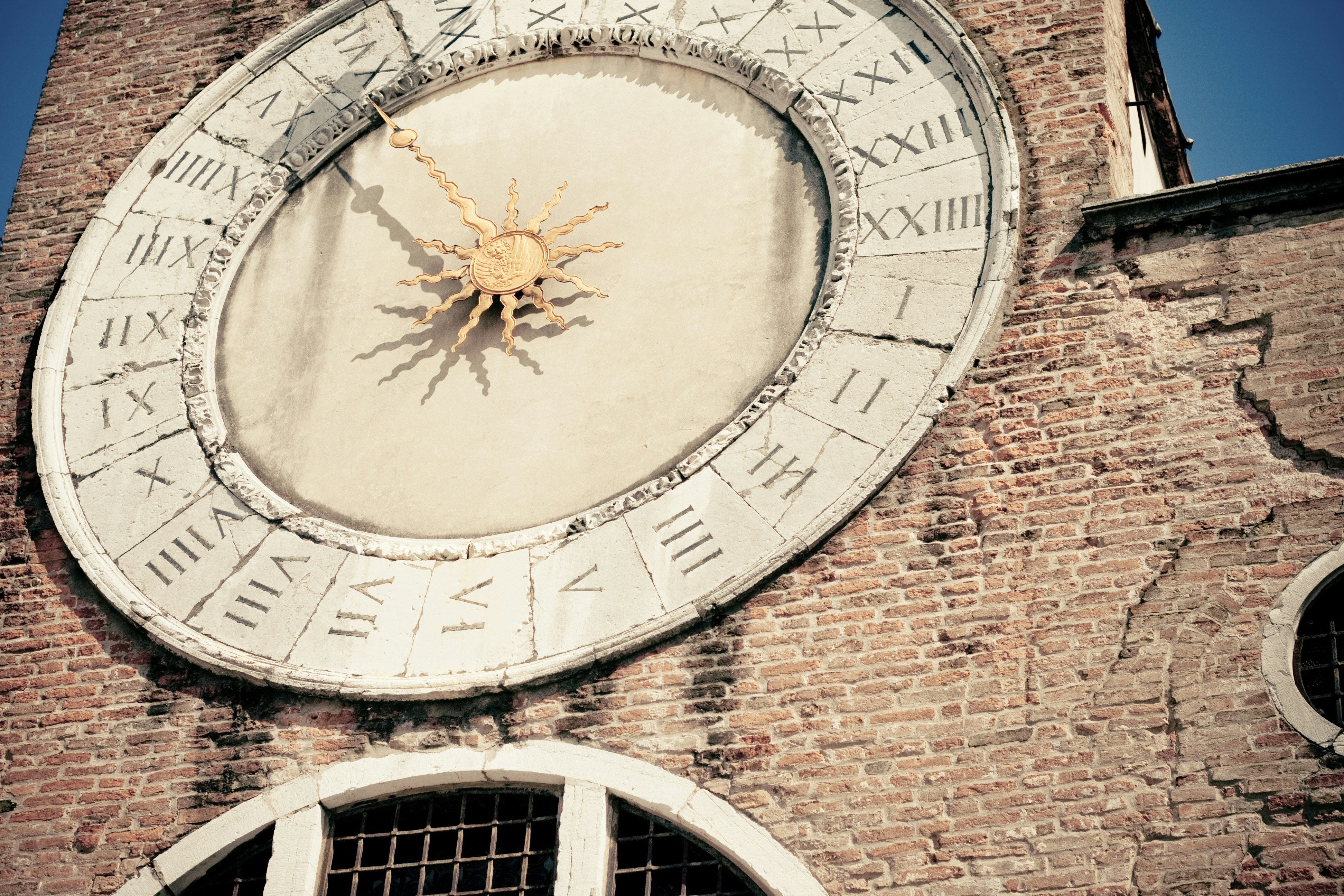 Photo by raimondklavins