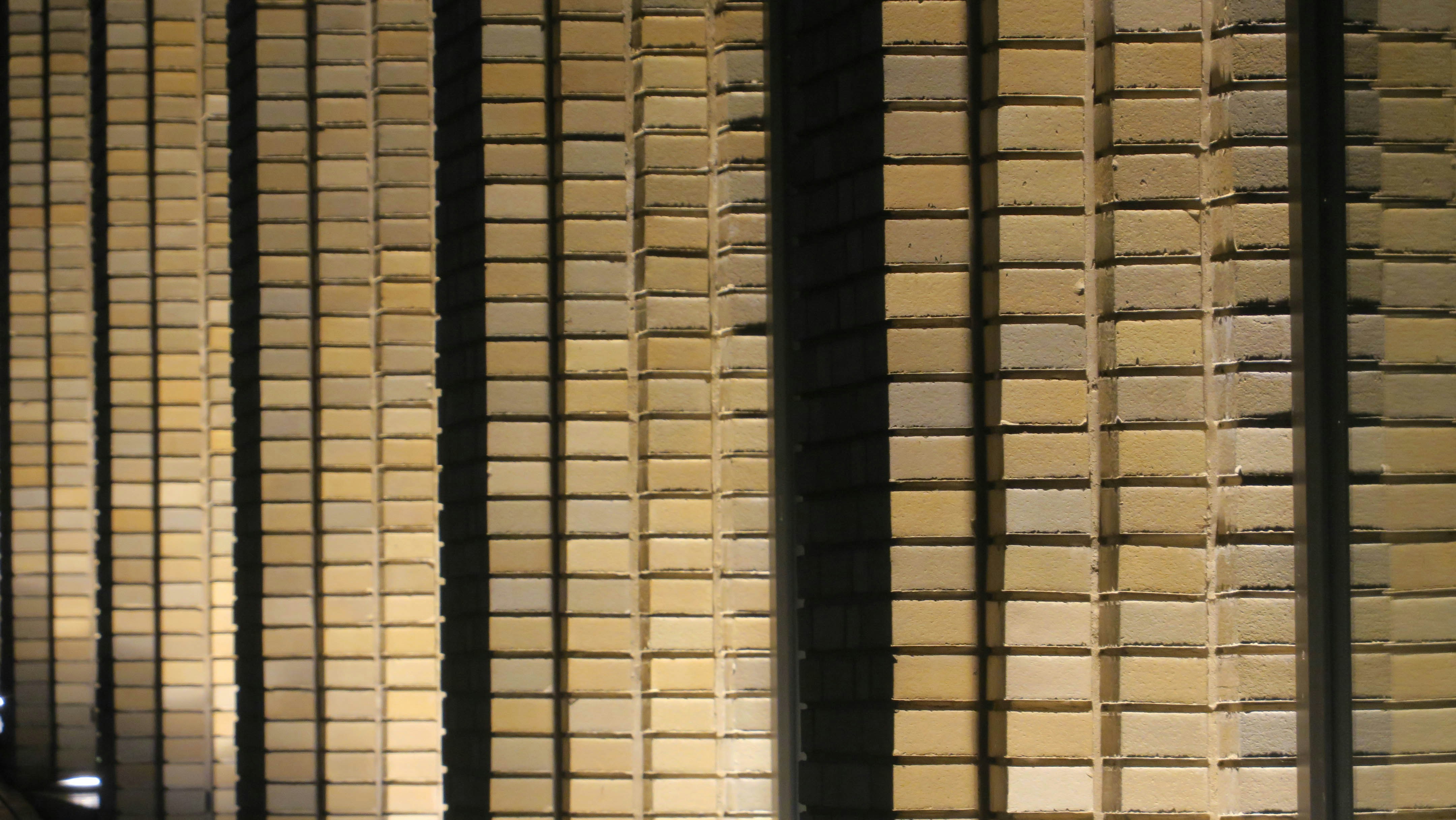 Edge Storage & Small‑Business Hosting in 2026: Cost, Compliance and Performance Playbook