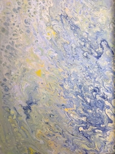 yellow and white fish on water