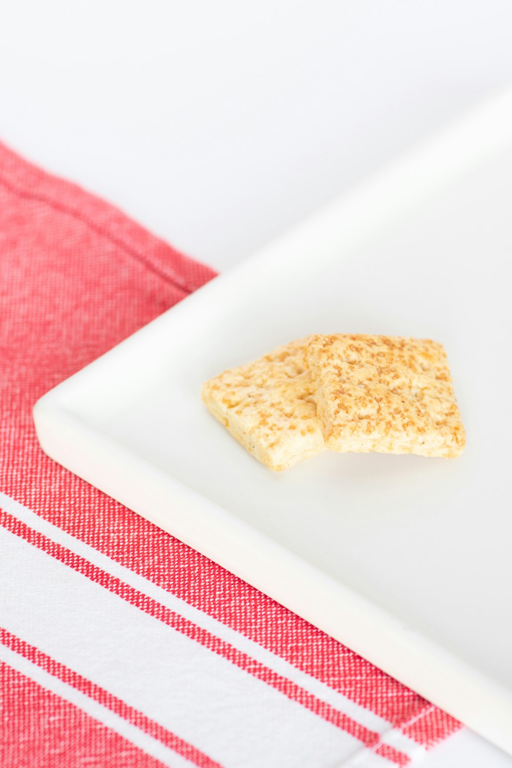 brown bread on white ceramic plate