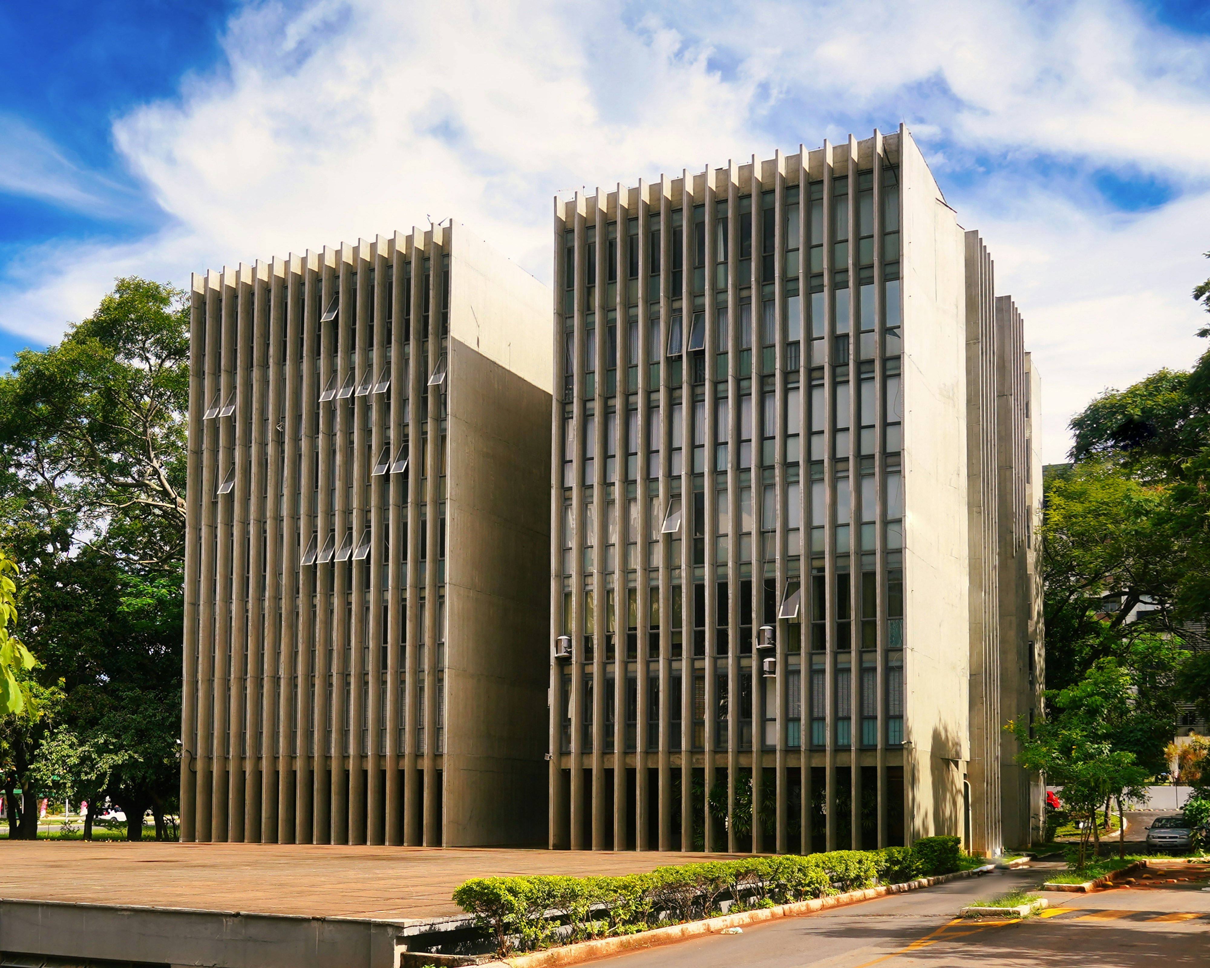 Photo by henryblonde