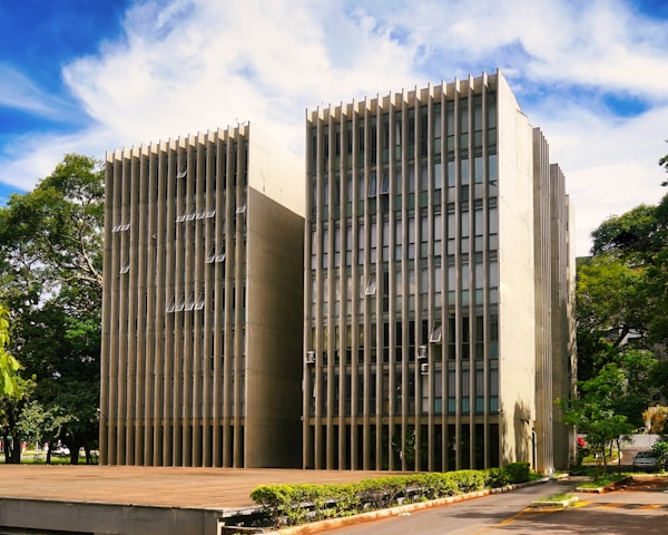 Global Banking School
