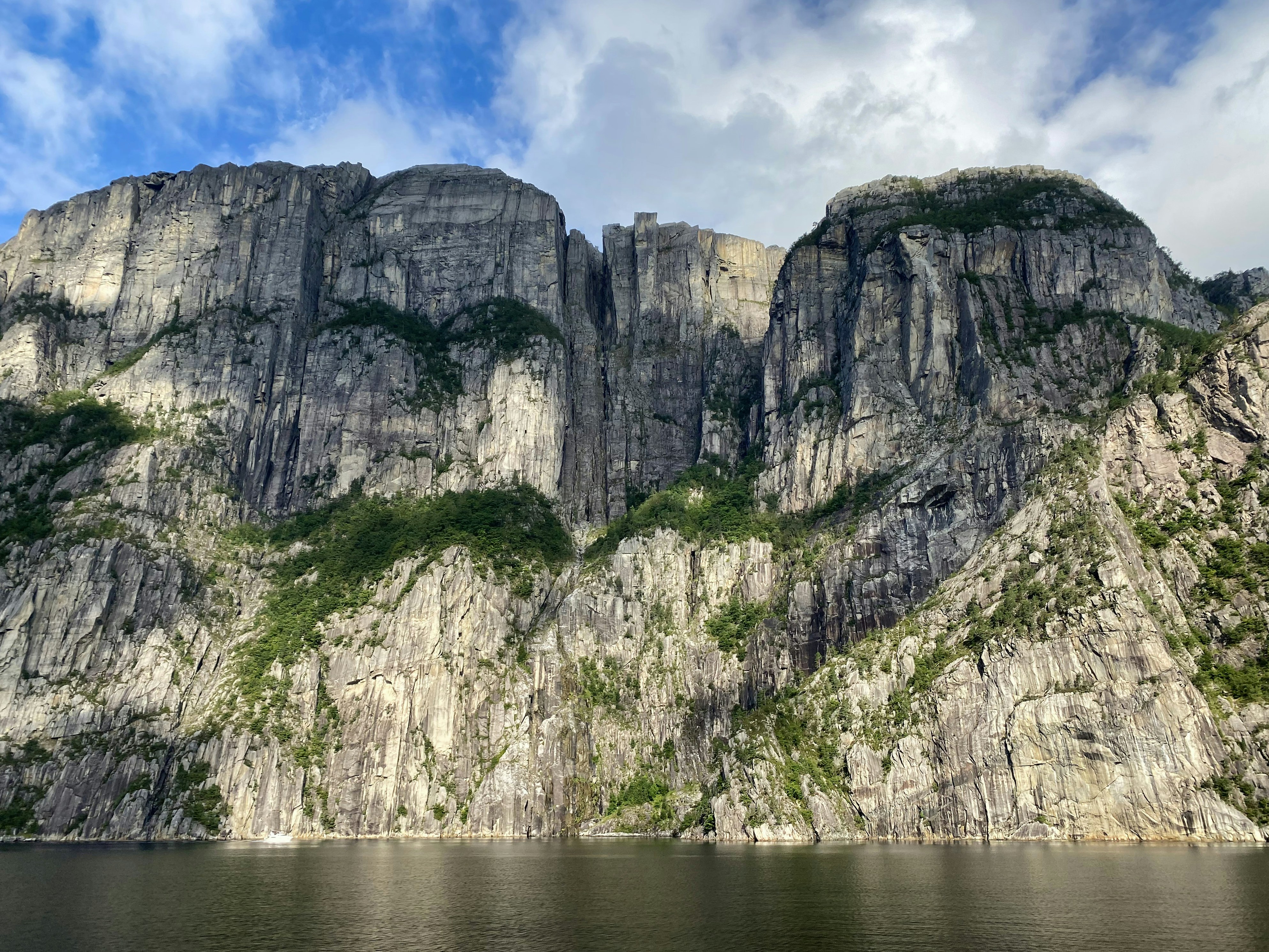 Photo by secrettravelguide