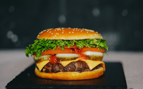 Burger with lettuce and tomato