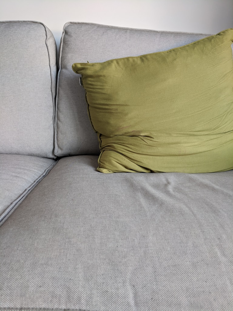 Meadow Knit Cushion Cover