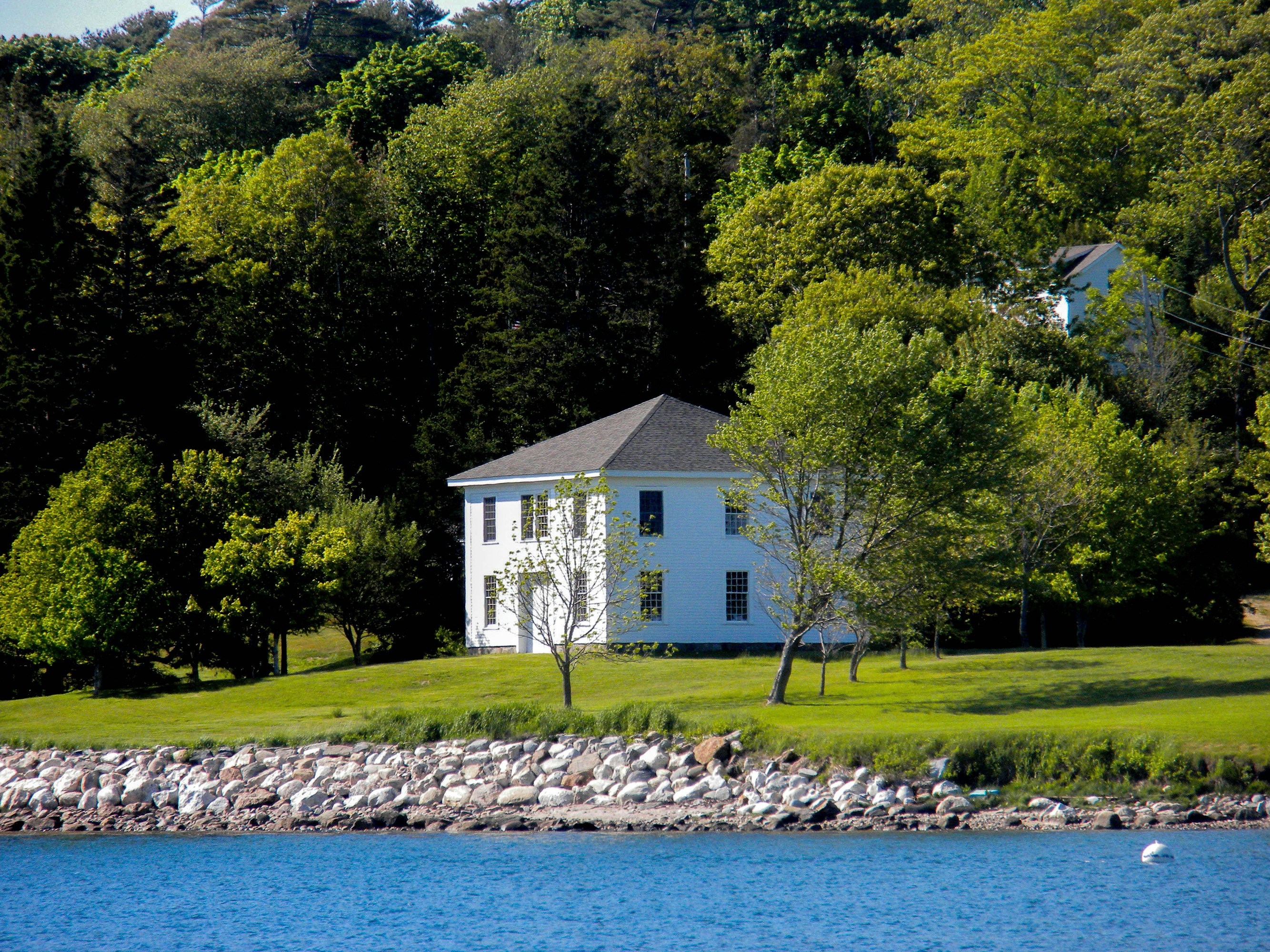 Photo by mackenziella