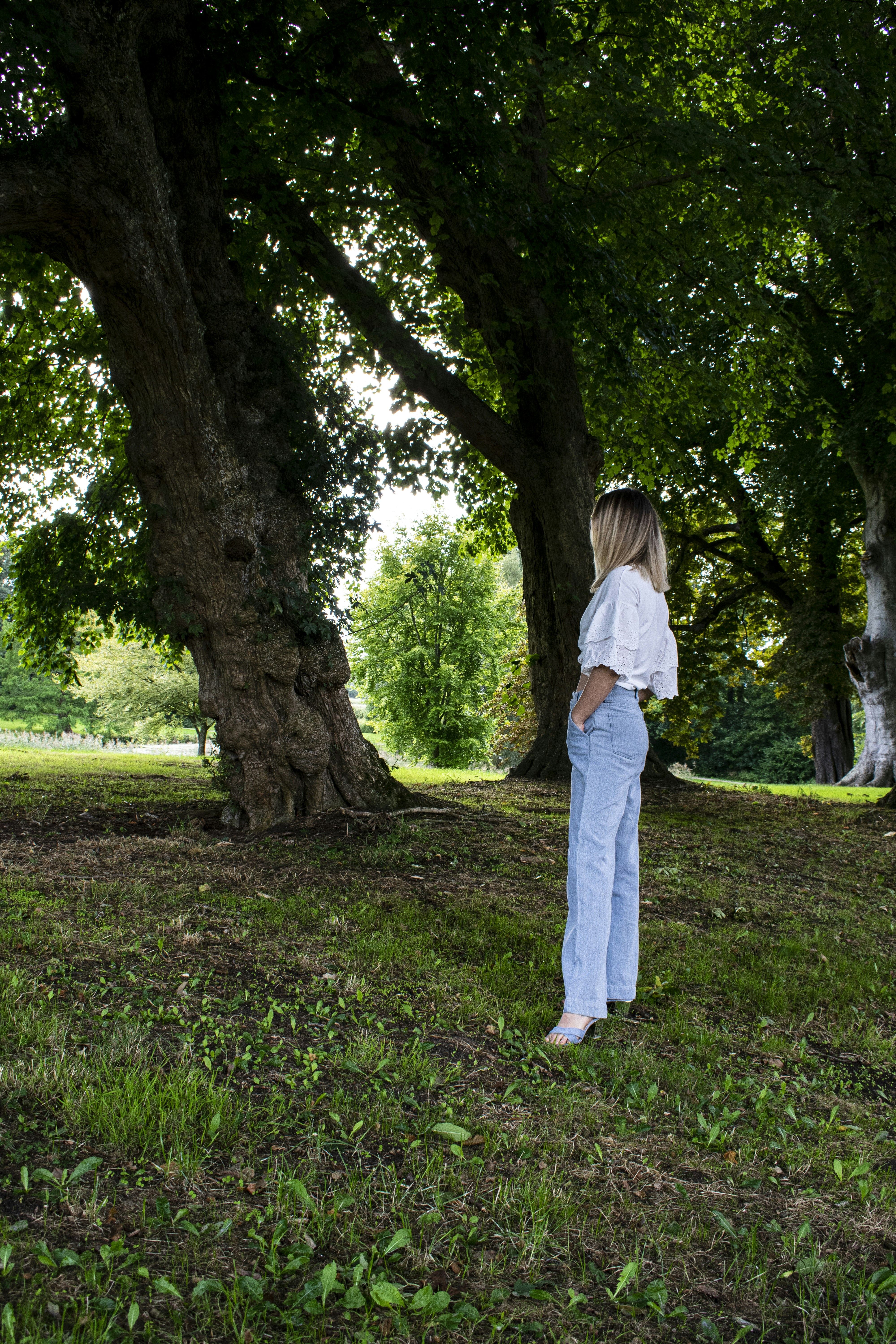 denim aesthetic wallpaper, wallpaper, Denim Outfits: Casual Everyday Wear Ideas 3