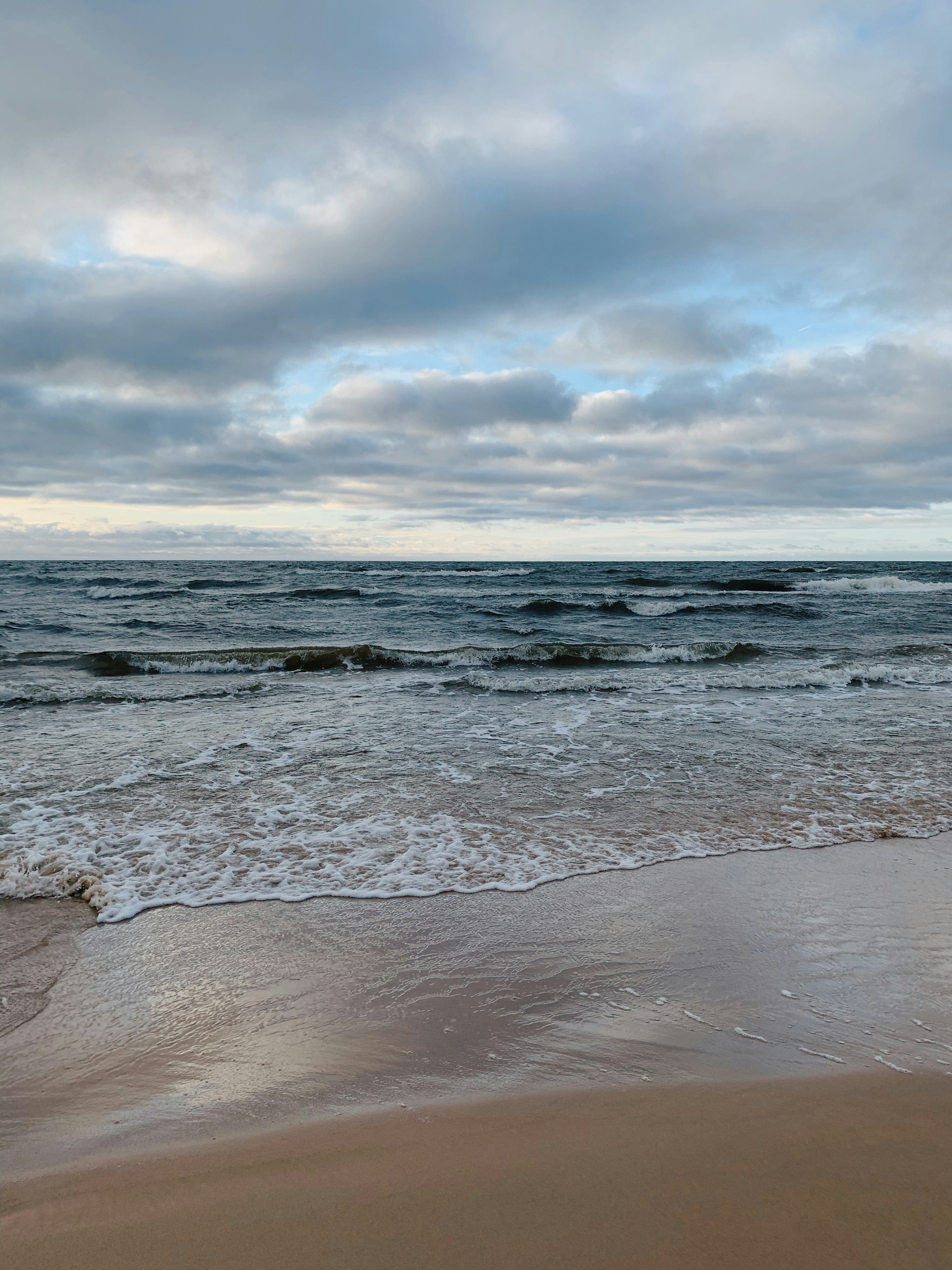 Photo by whoisrobinhood