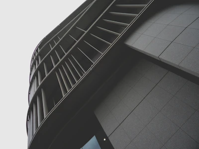 Modern residential facade with sleek architectural lines in Jalisco.