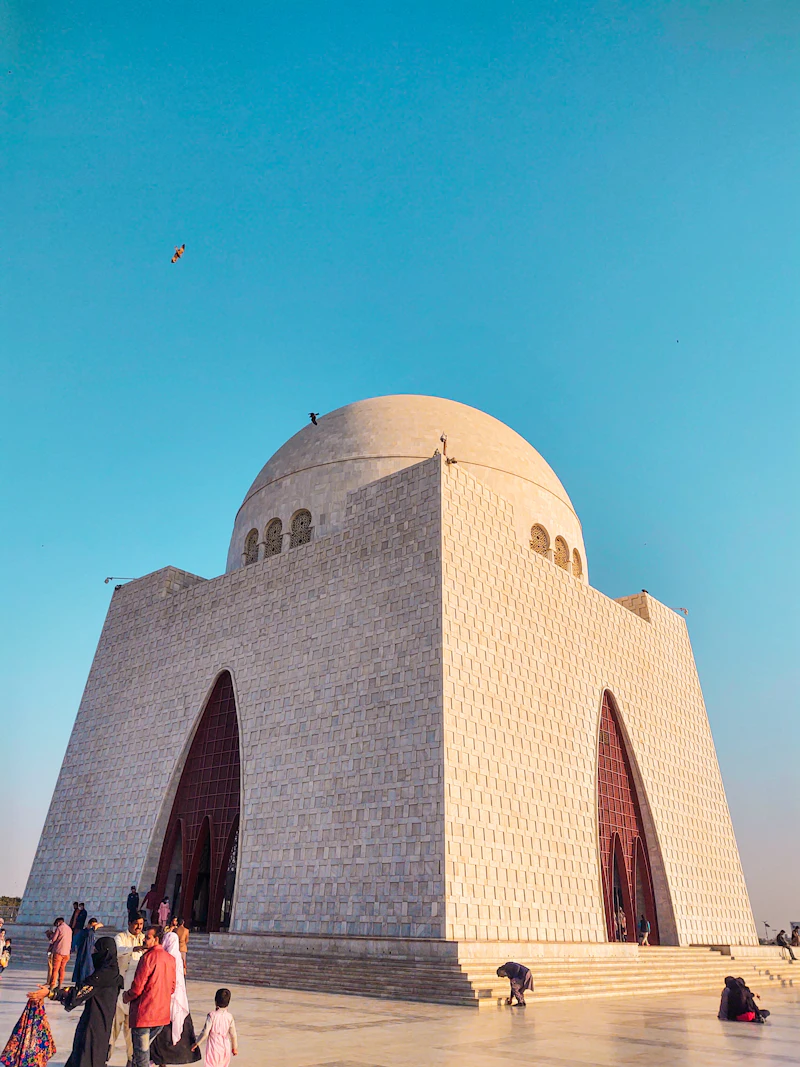 The white marble dome and arches of the Mazar e Quaid, Karachi