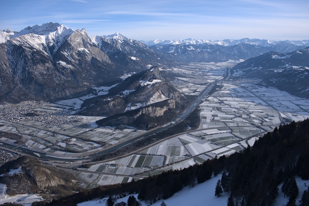 snow covered mountain during daytime