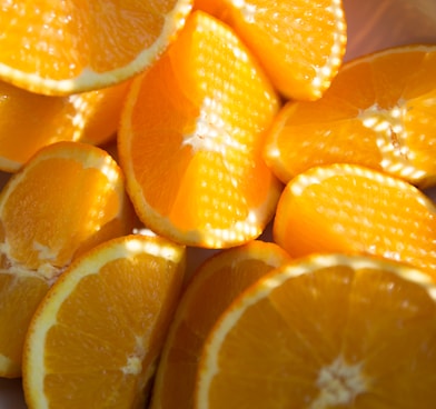 close up photo of sliced orange fruits