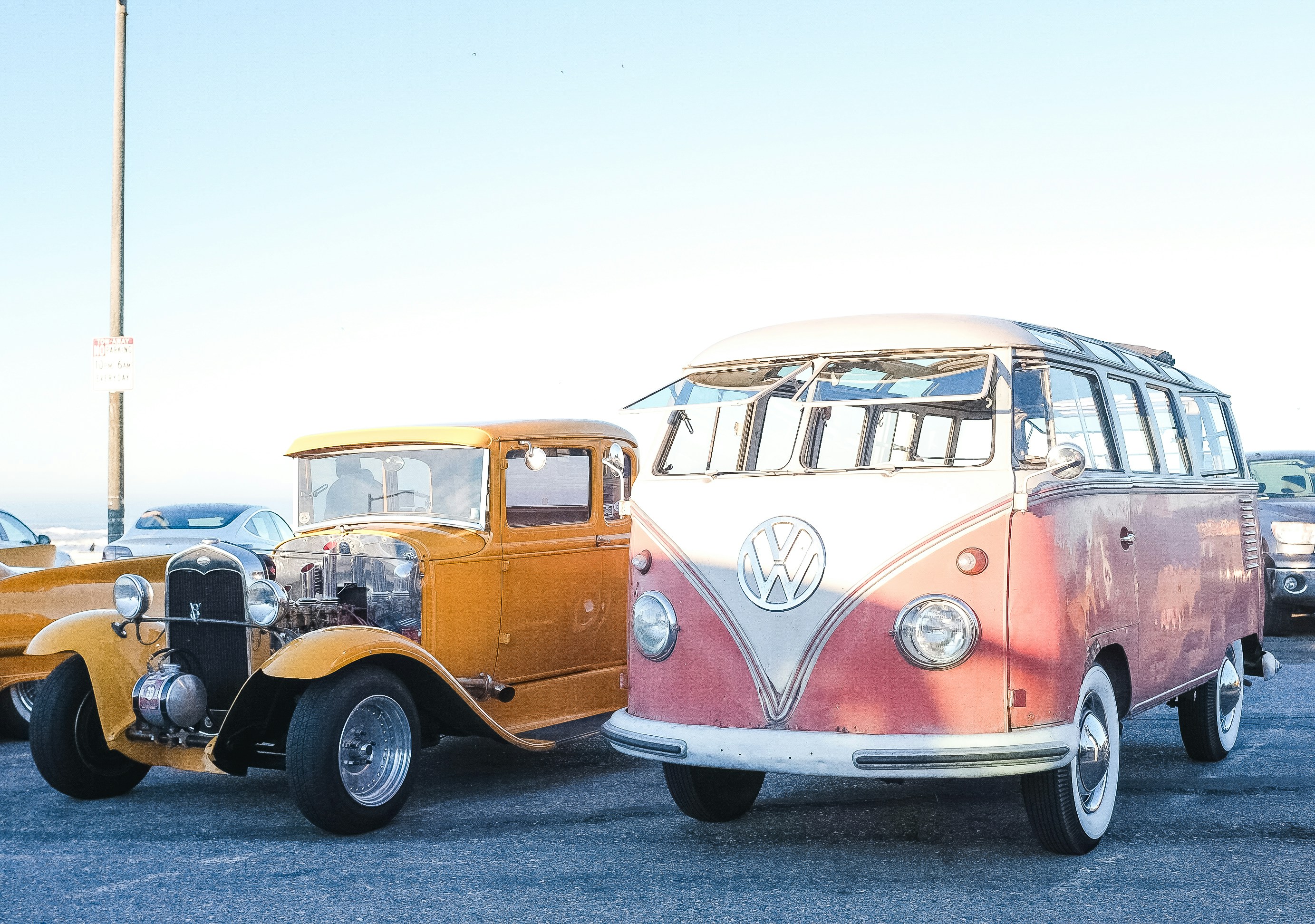 red and white volkswagen t-1