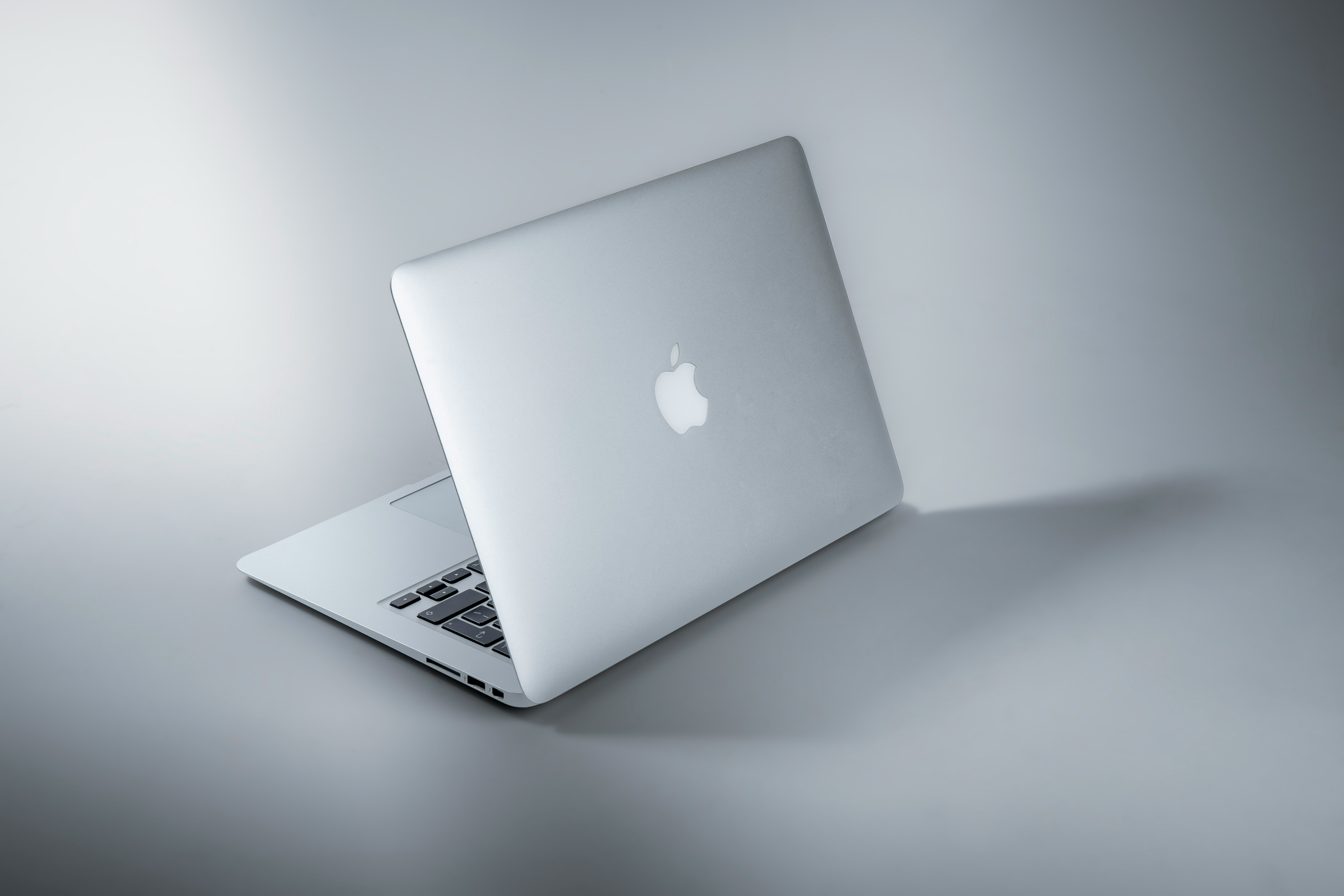 Macbook Pro Homelab