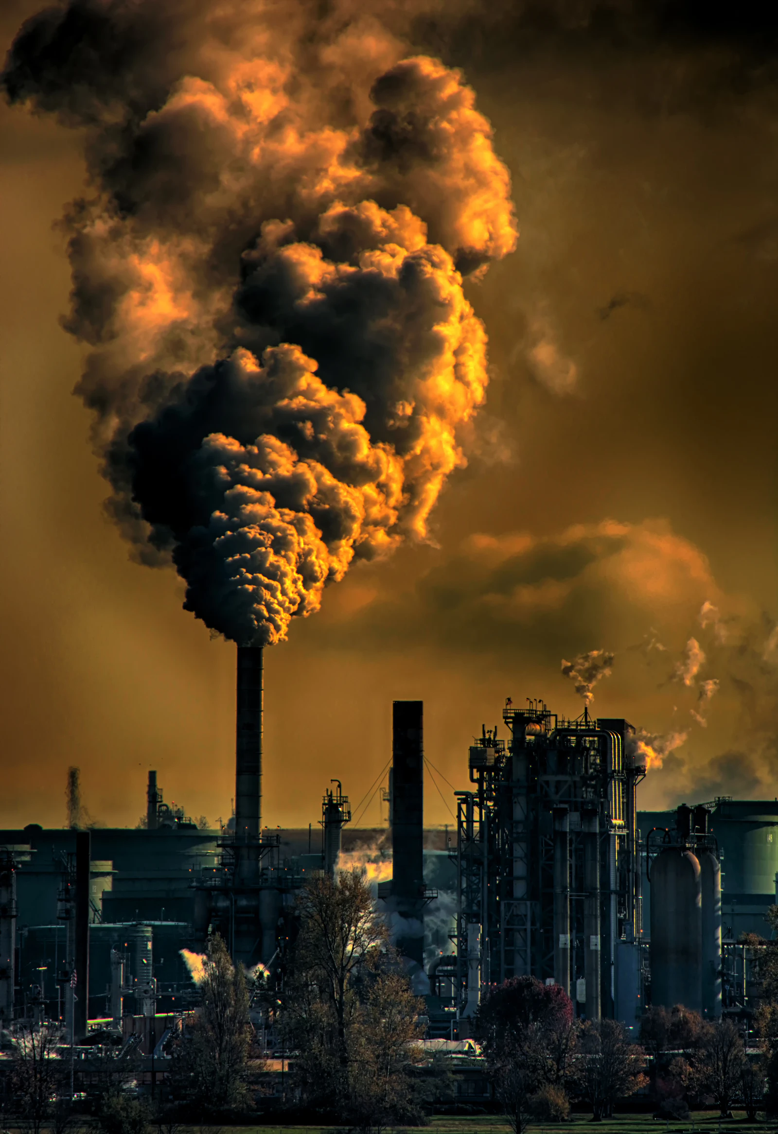 ADR clase 3 — líquidos inflamables en camión importado: normativa y equipamiento