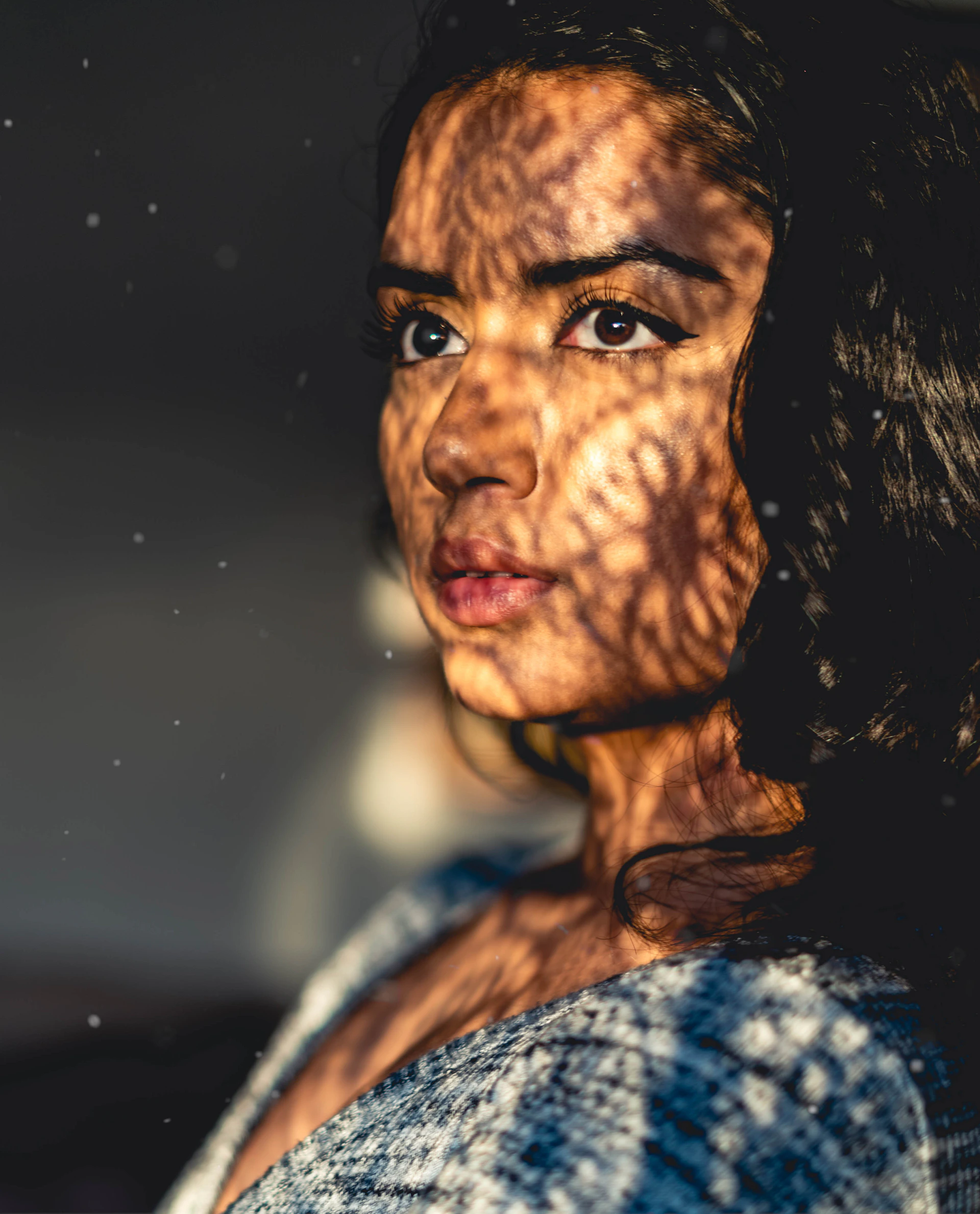 black and white bed linen