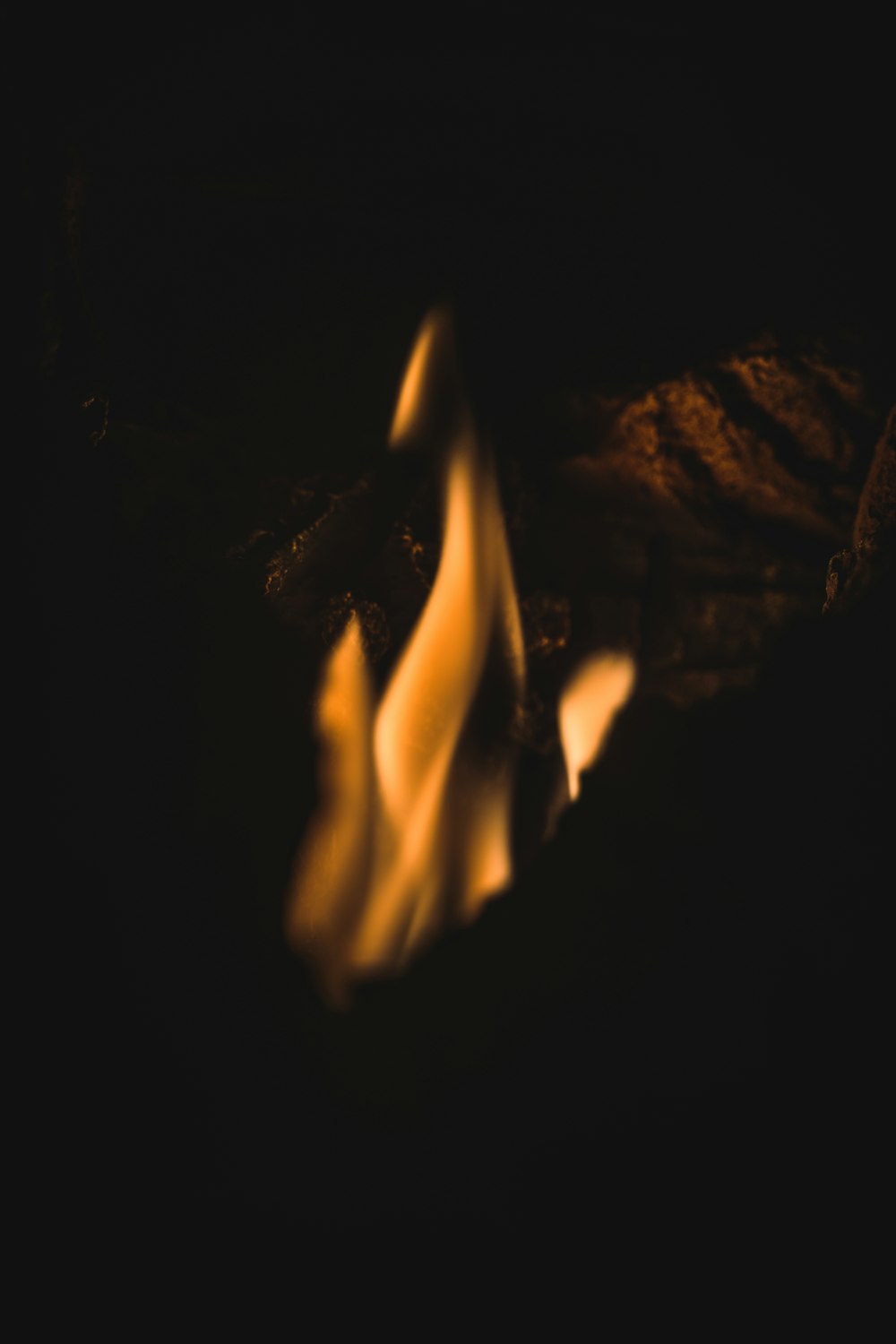 Feuer in einer Feuerstelle