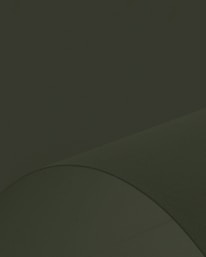 white ceiling fan turned on in room