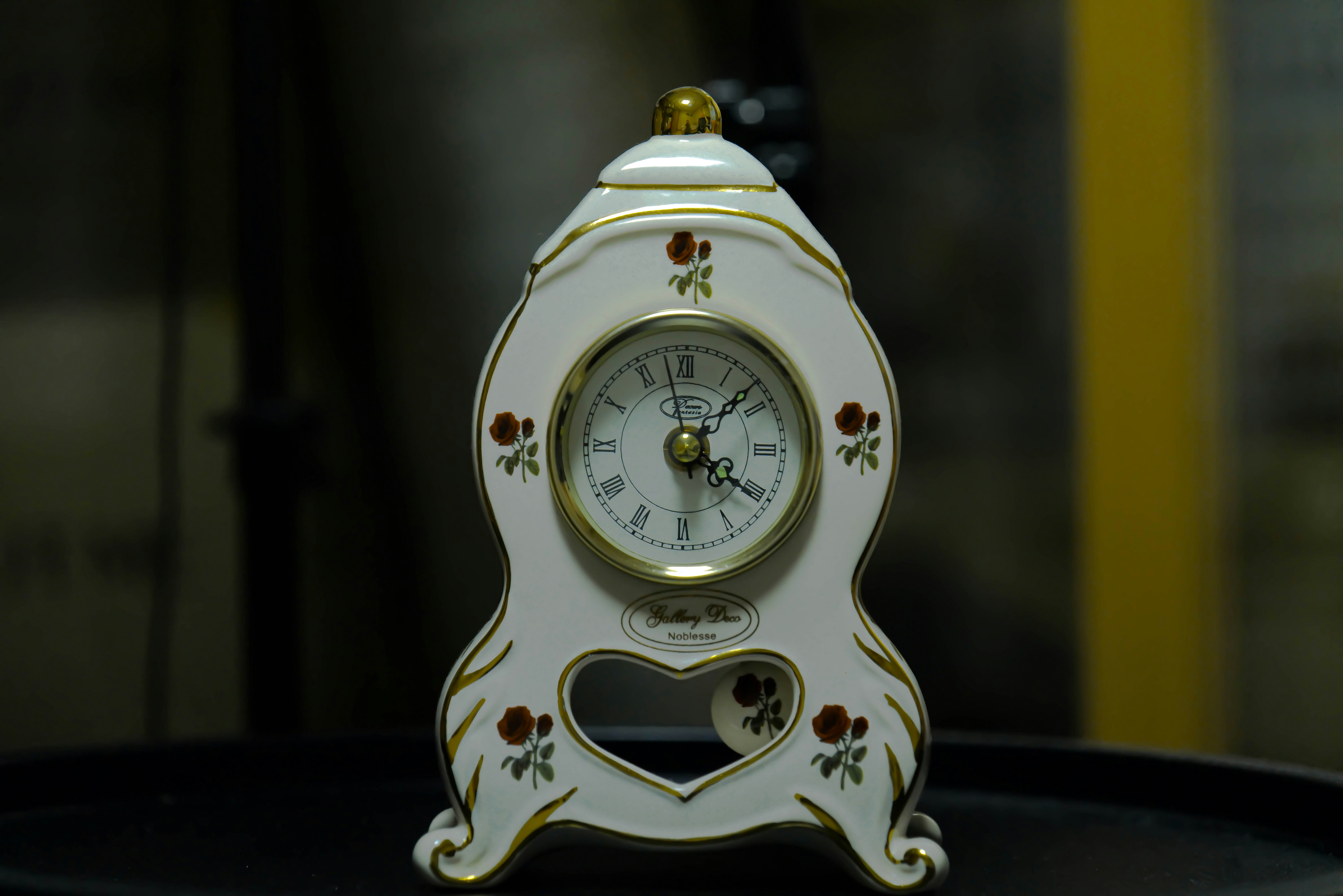 ポスターフレーム スイス製 ヴィンテージ ELUXA 機械式 置時計 手巻き