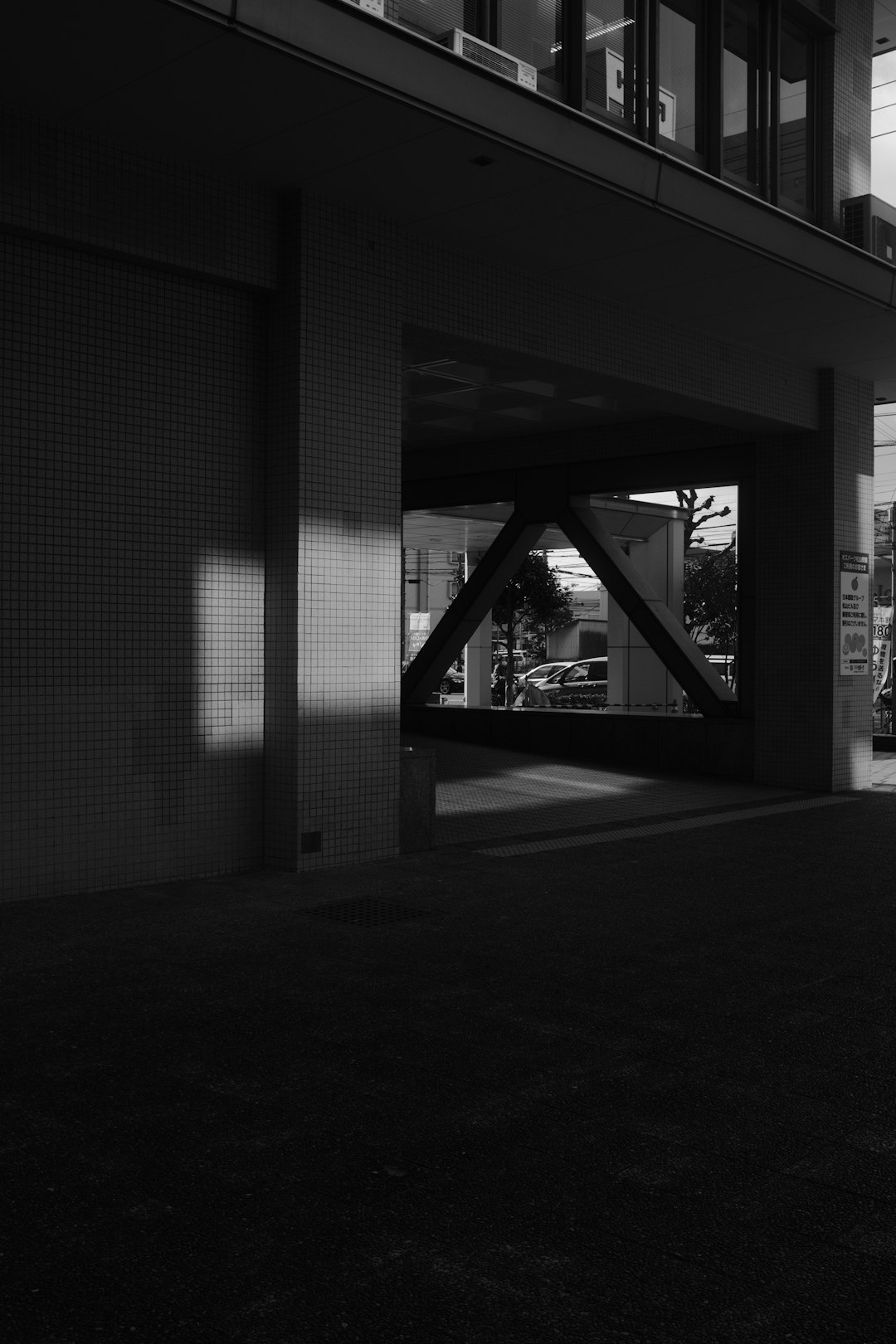 grayscale photo of a building