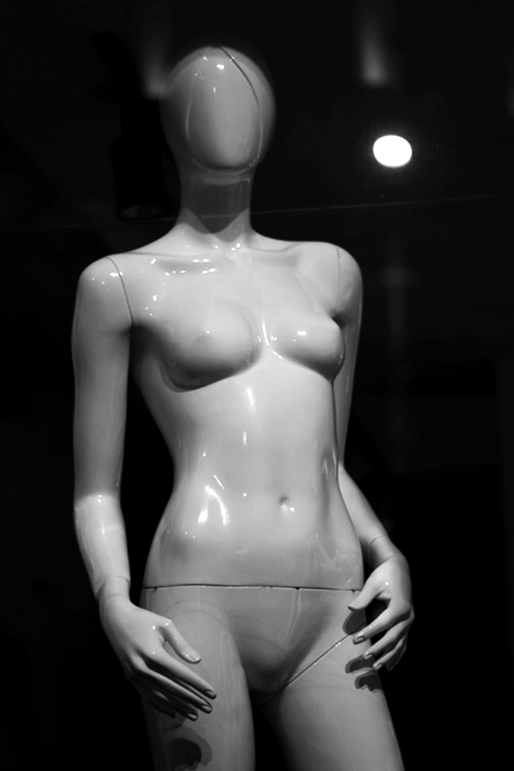 Woman in white body paint photo – Free Grey Image on Unsplash