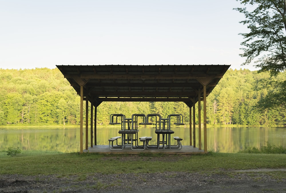 brown and white concrete building