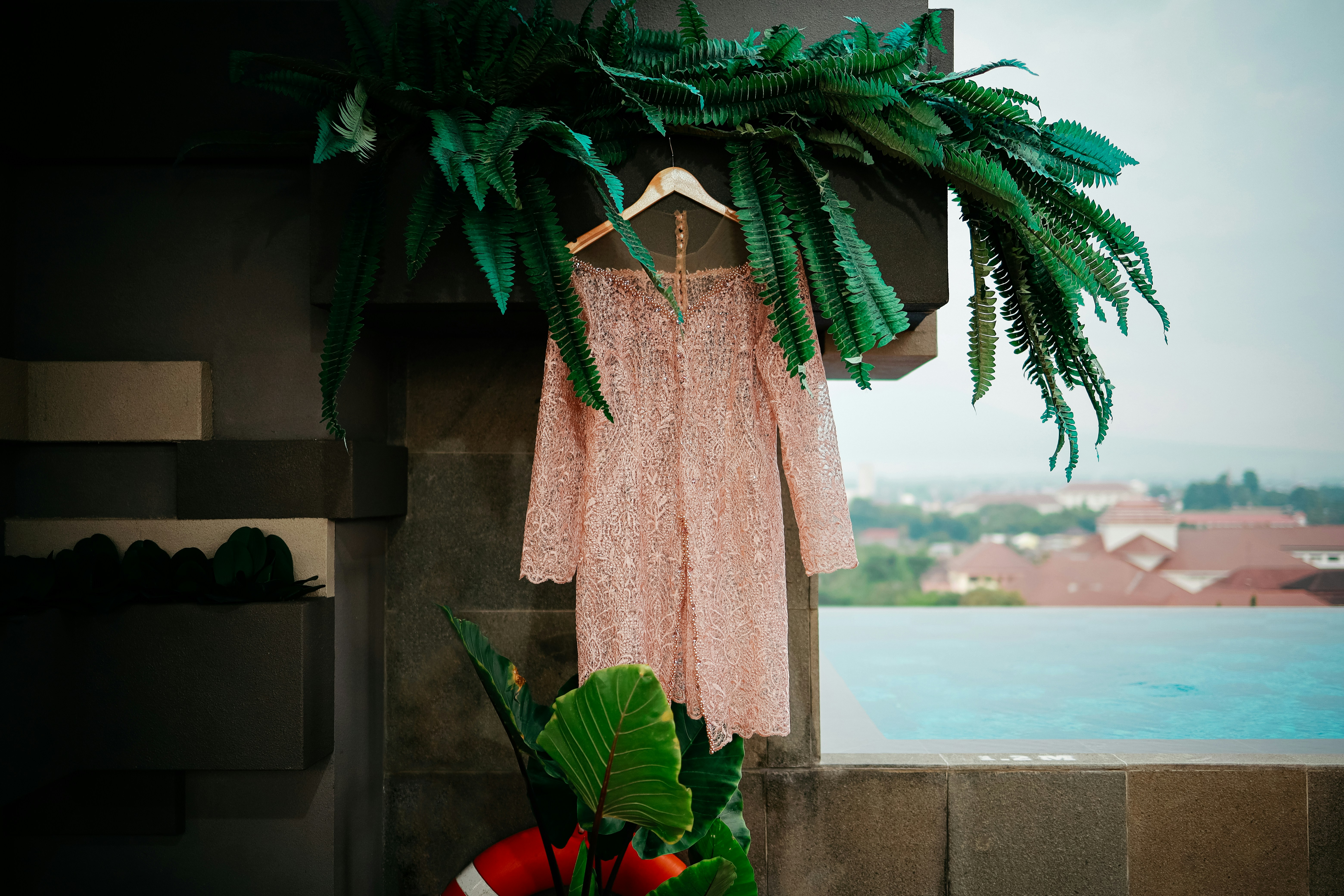 Tropical Wedding Dresses: Breezy Elegance for Sun-Kissed Celebrations