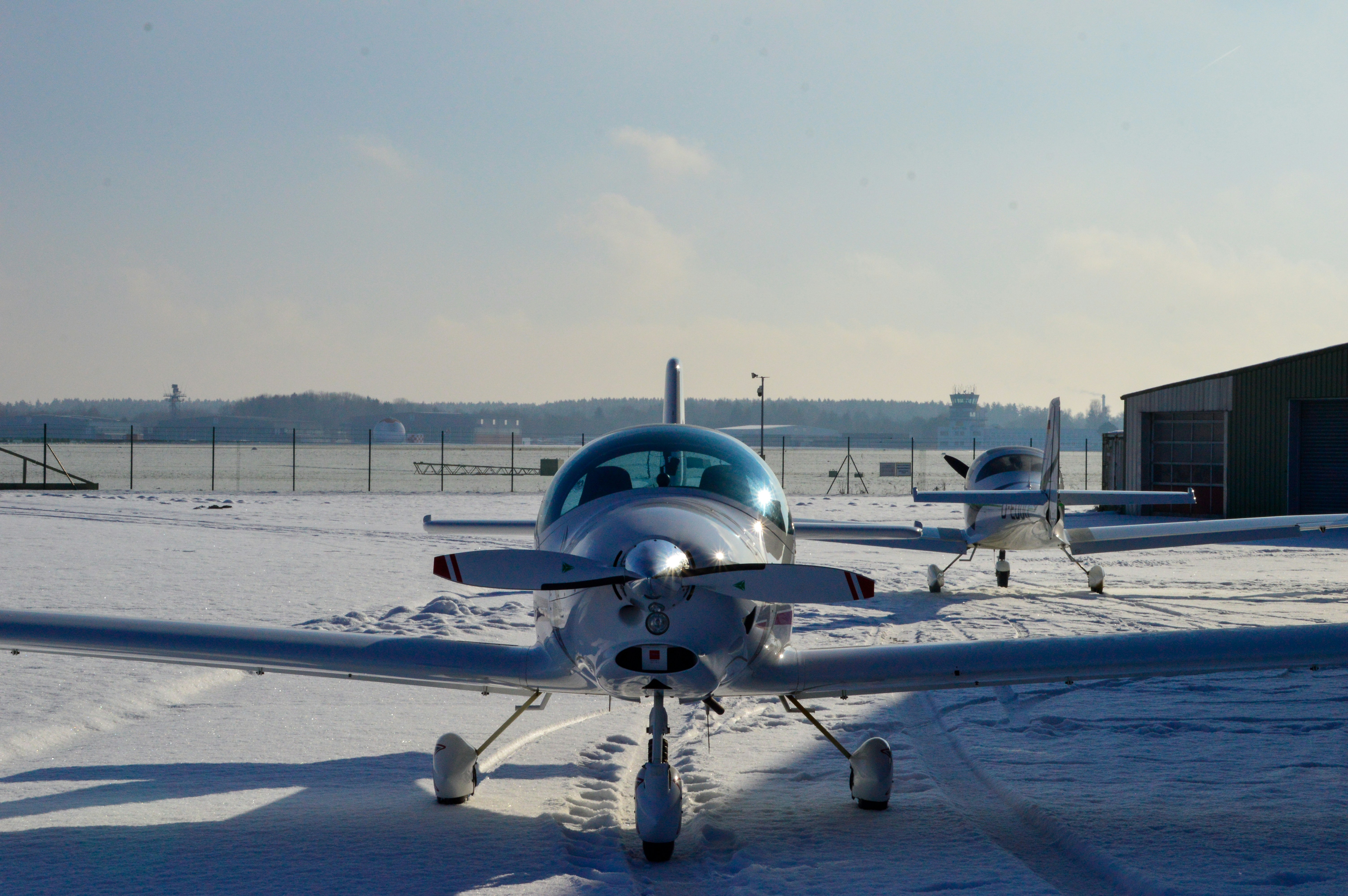 Pilot job opportunities in Canada