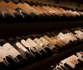 Confiez le garnissage de votre cave à vins aux Vins MagnifIques Aveyron