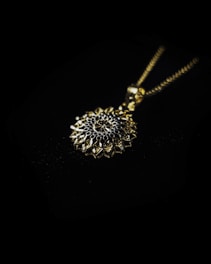 silver diamond studded pendant necklace
